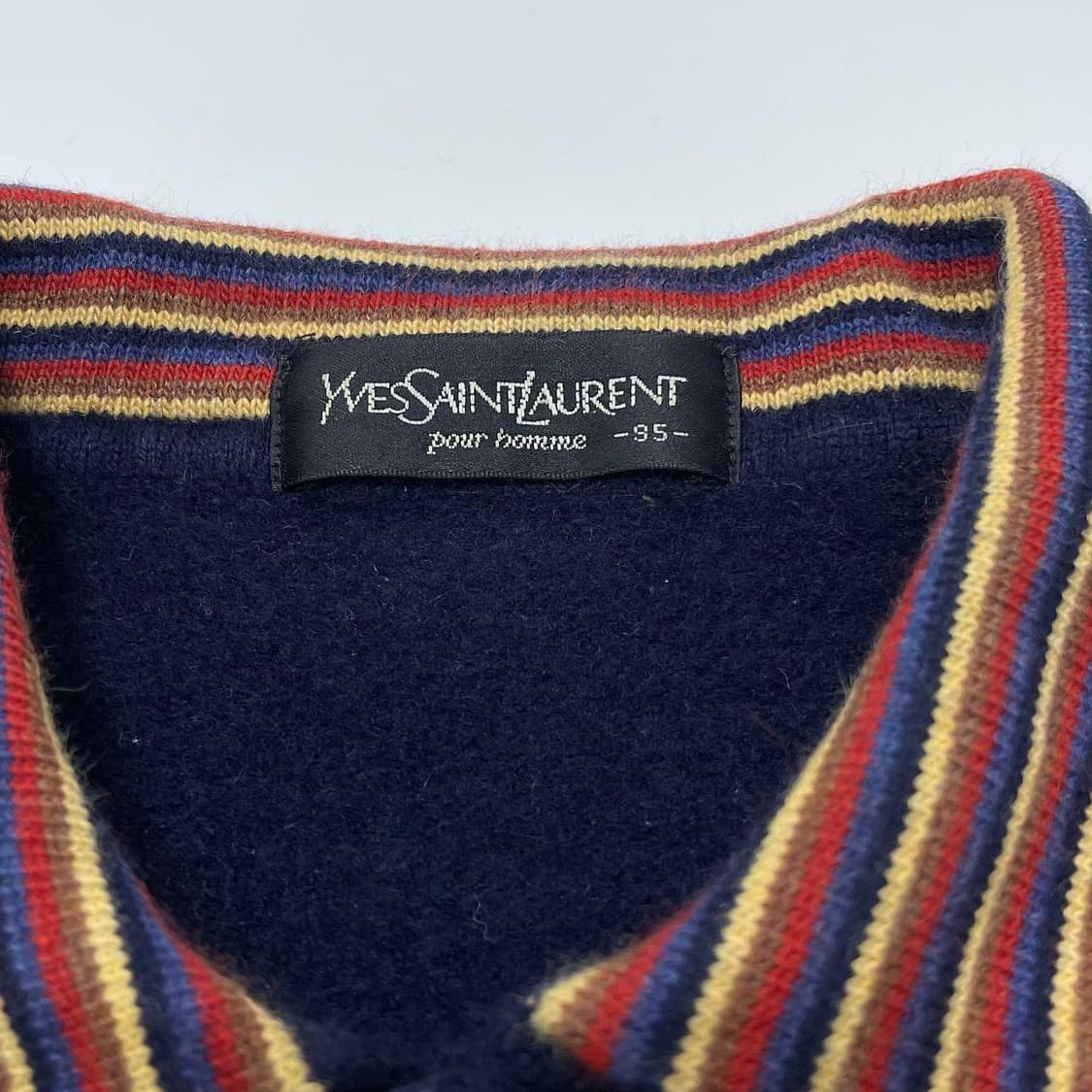 입생로랑 카라 니트 상품이미지5