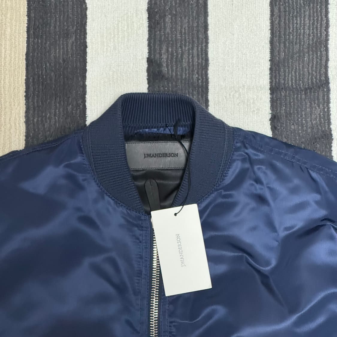 JW Anderson navy blouson  상품이미지3