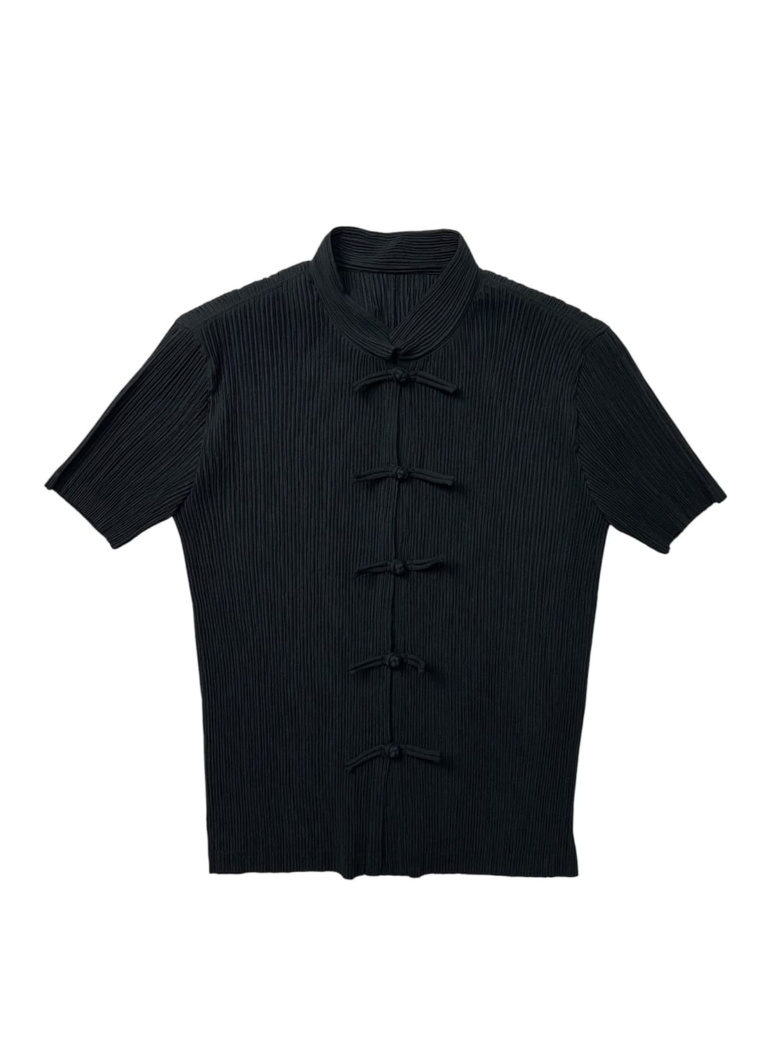 이세이미야케 플리츠 차이나 버튼 탑 상품이미지1