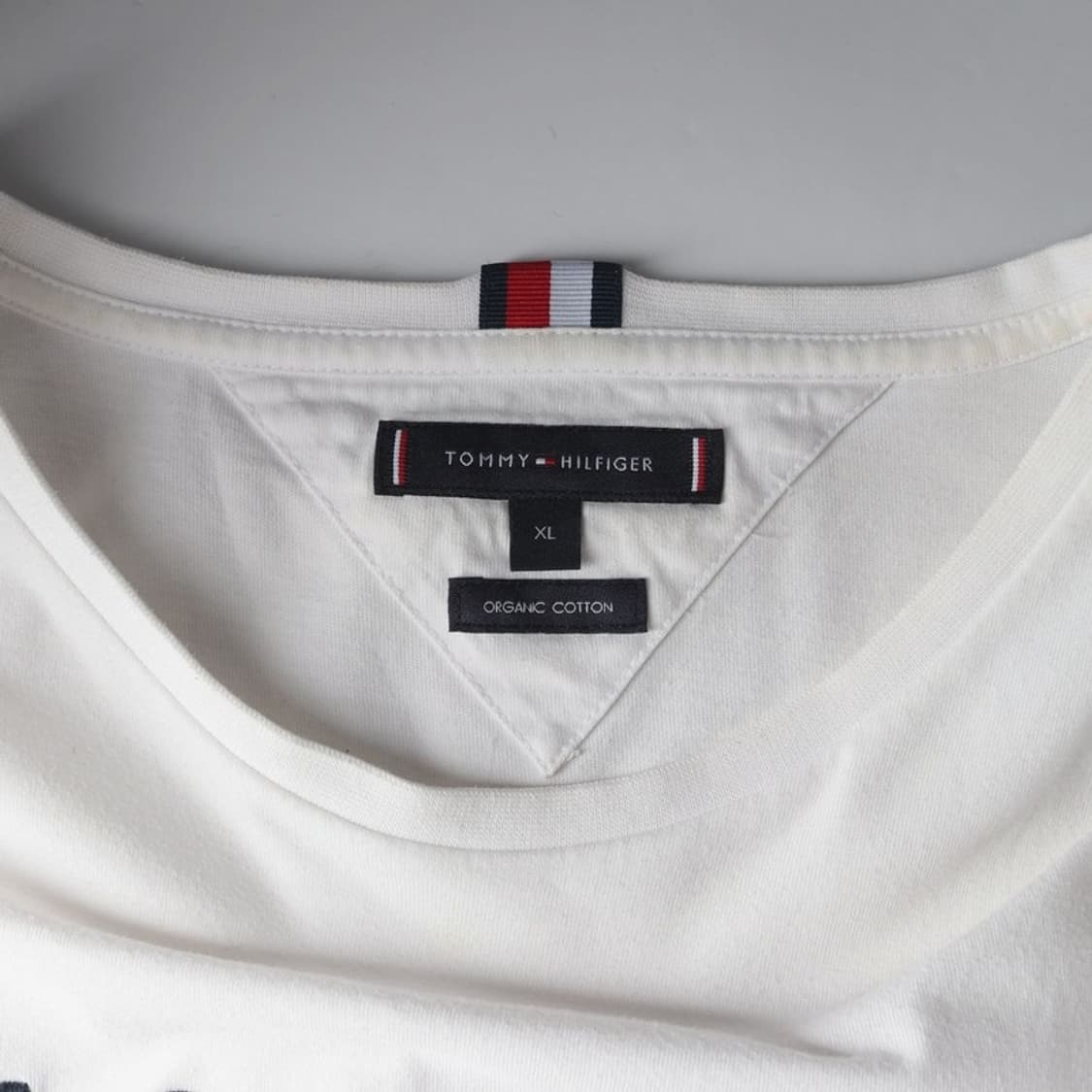 타미힐피거 빅 로고 오가닉 코튼 화이트 반팔 티셔츠 XL 상품이미지5