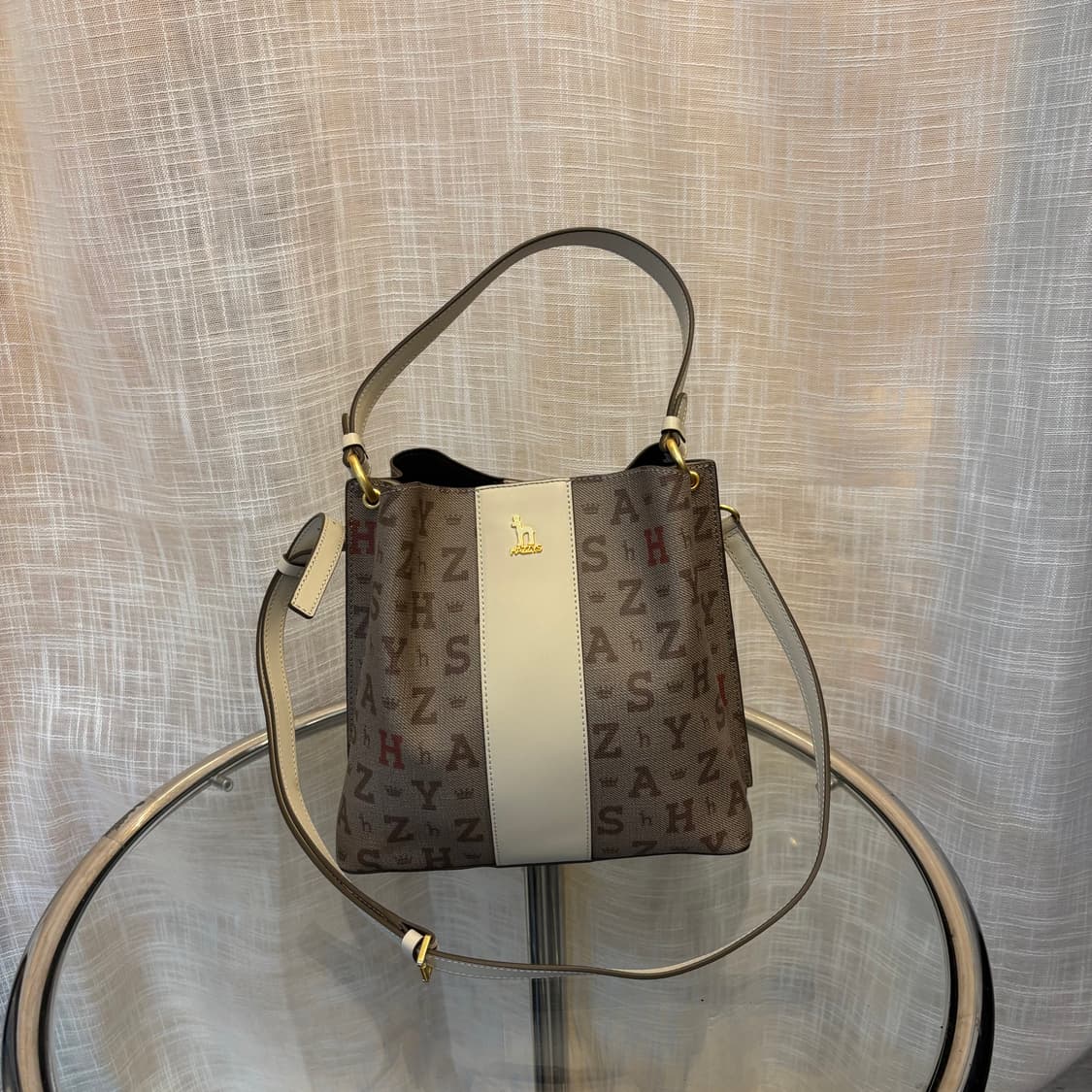 정품 헤지스 버킷 투웨이 토트백     상품이미지1