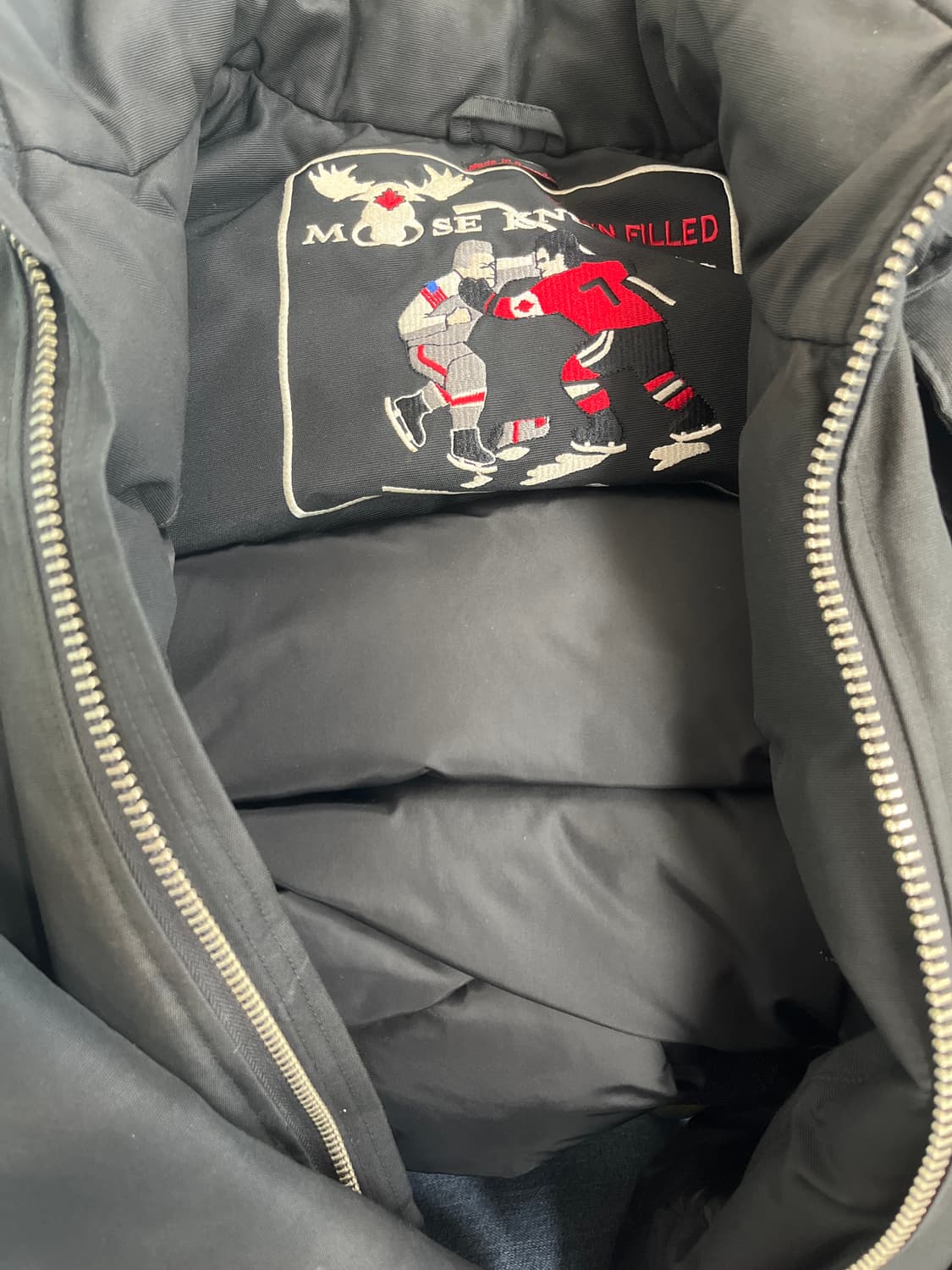 무스너클 패딩 정품 상품이미지4