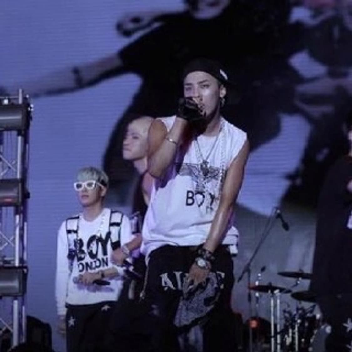 BOY LONDON Logo Graphic T-Shirt 상품이미지8