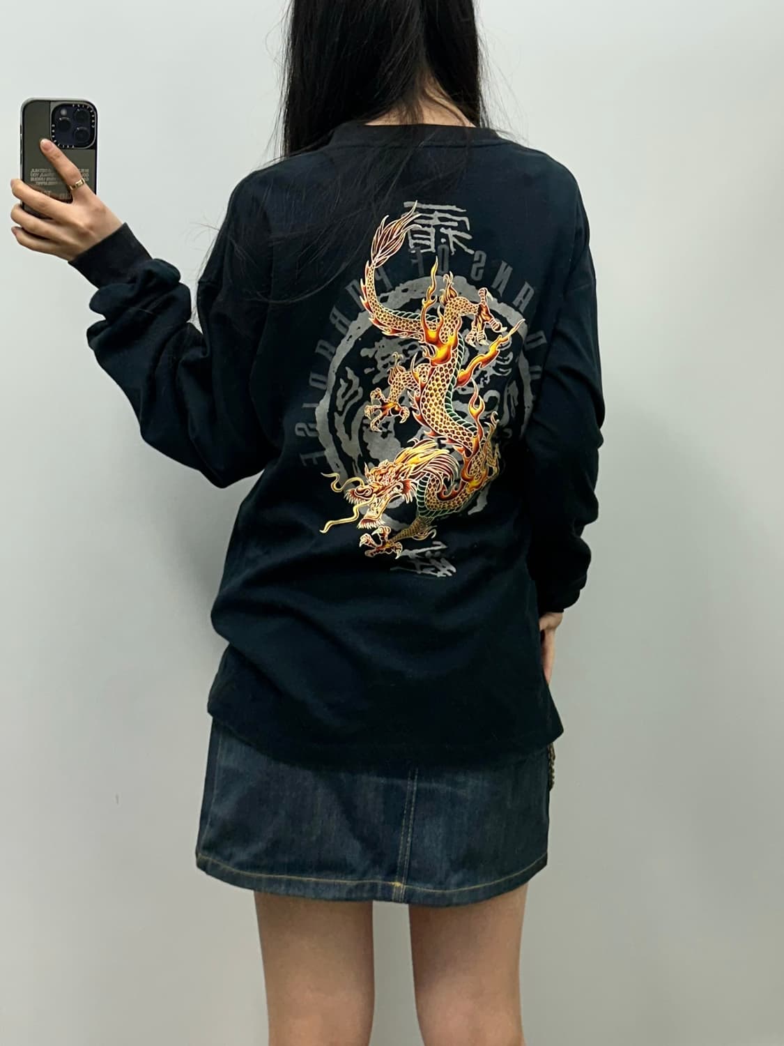 Vintage 빈티지 블랙 드레곤 롱슬리브 긴팔티 상품이미지2