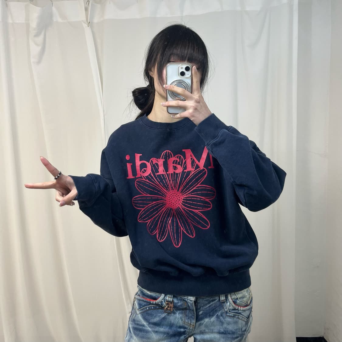 Mardi Mercredi sweatshirt 상품이미지2