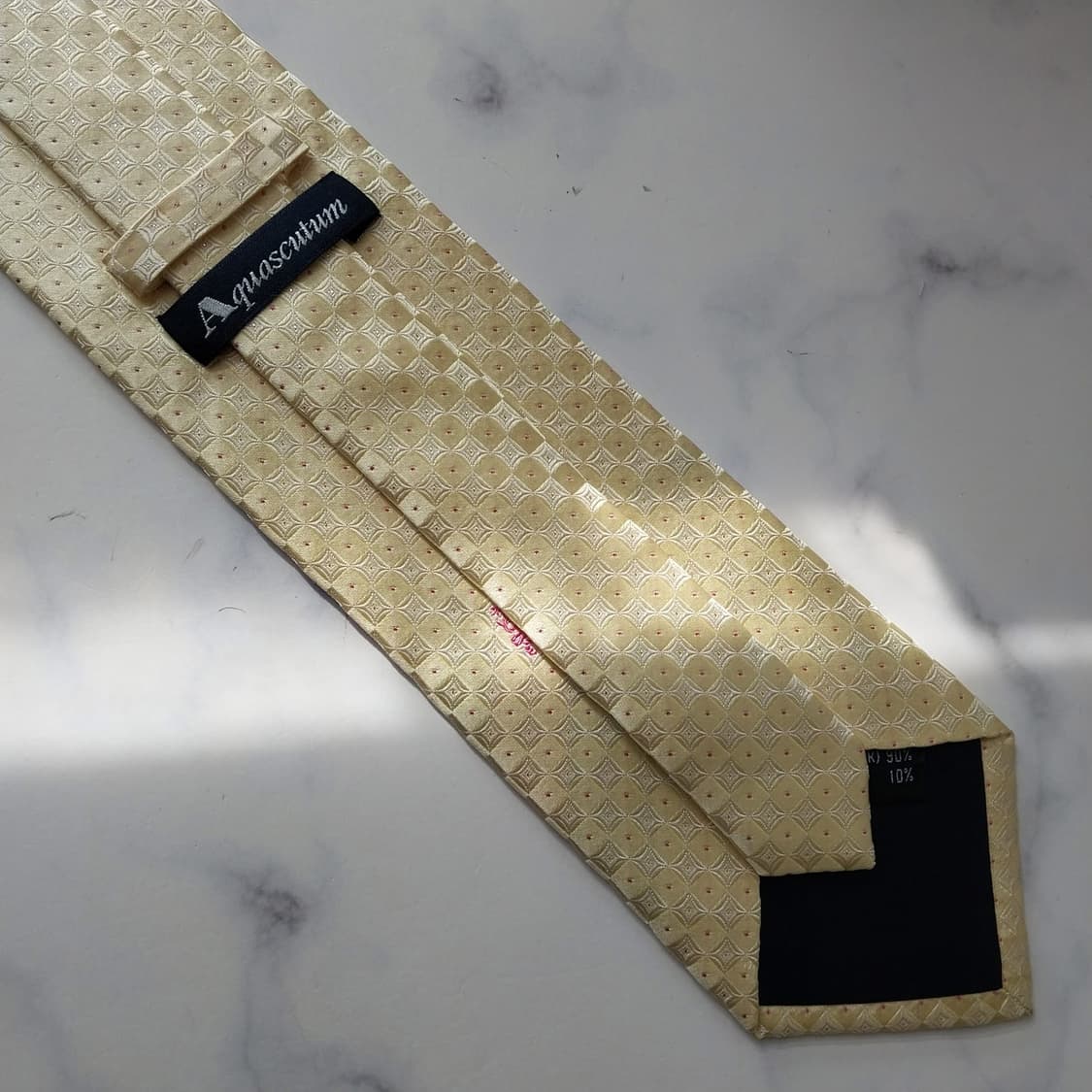 아쿠아스큐텀 실크 자카드 패턴 넥타이 9.3cm A+등급 K2059
 상품이미지8