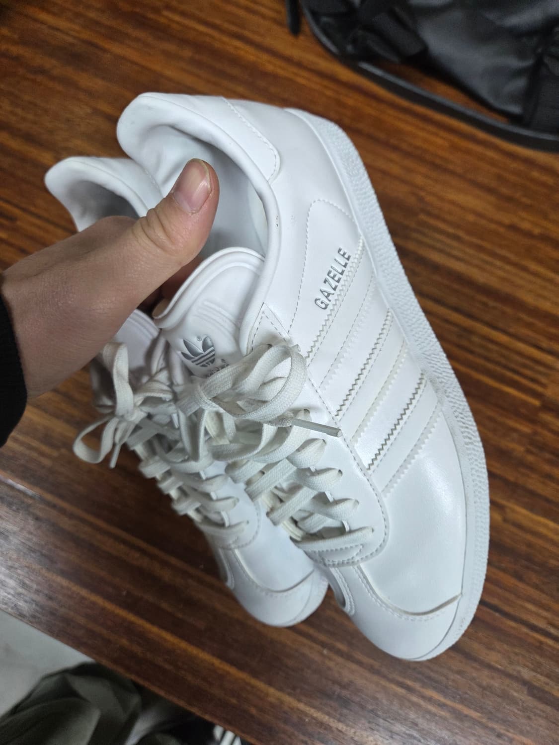 아디다스 가젤 레더 트리플화이트 255 상품이미지8