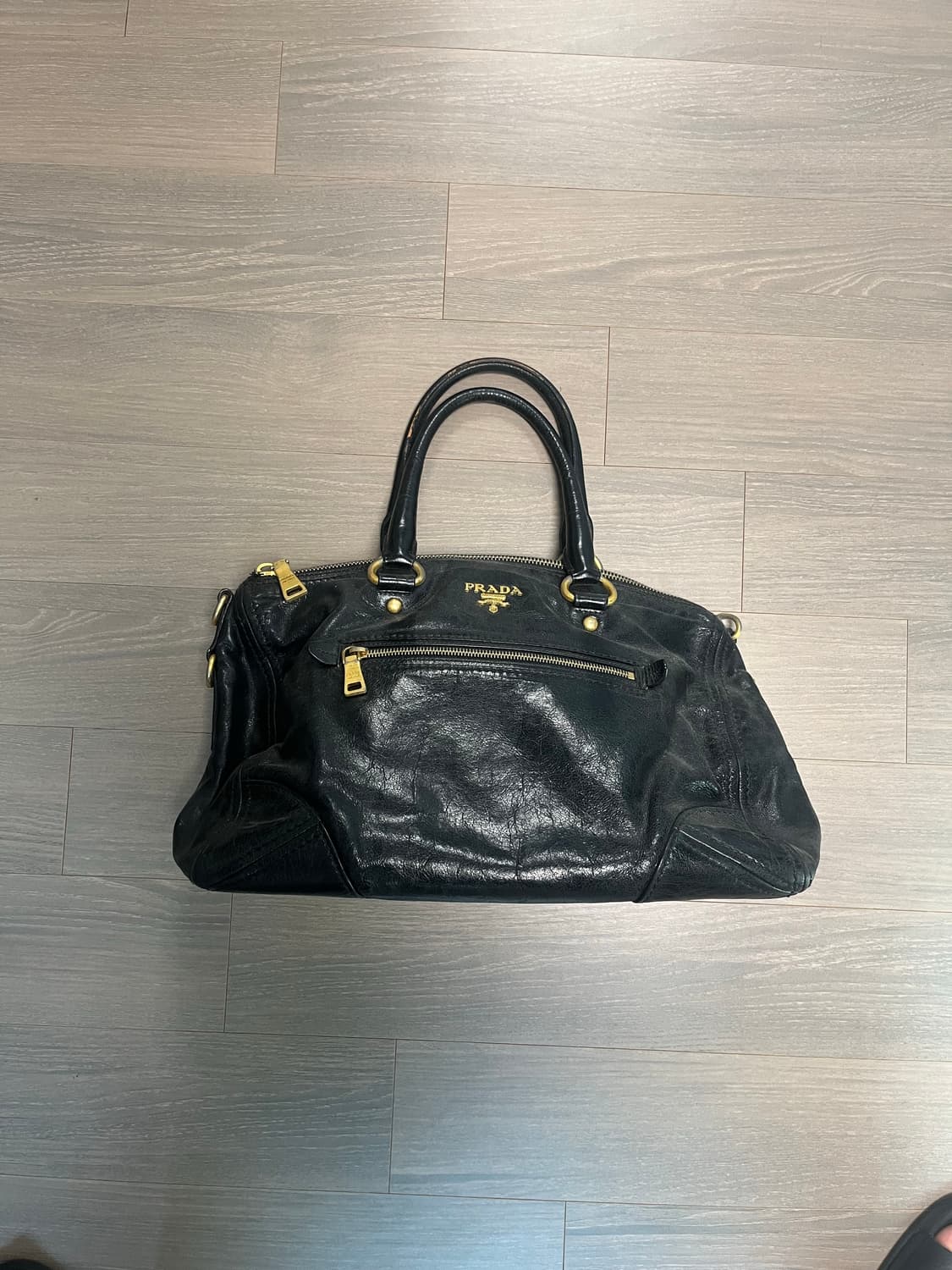 프라다 비텔로 샤인 토트백 상품이미지2