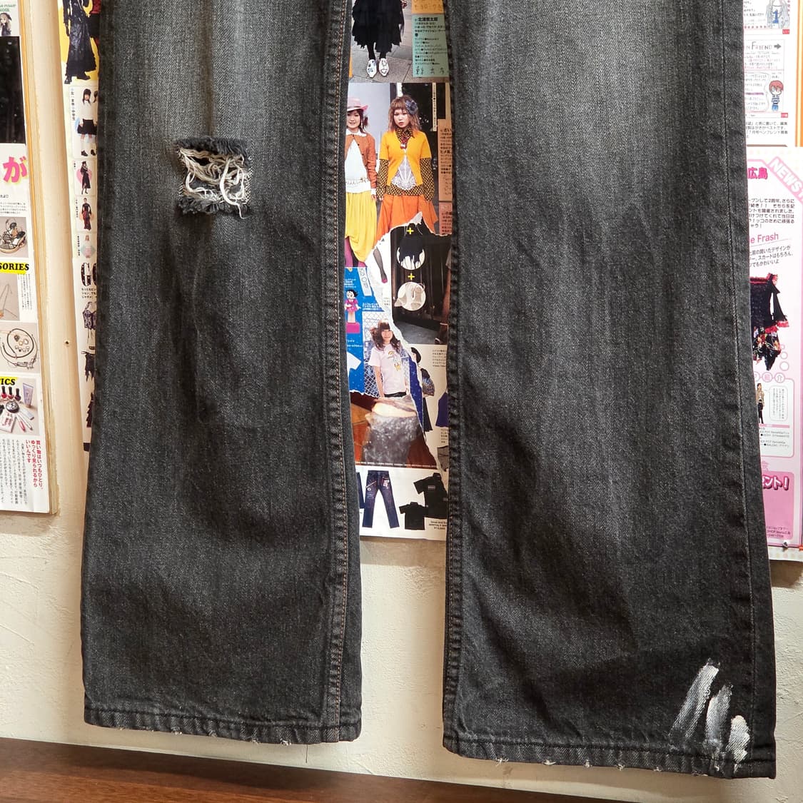 JPN 페인팅 데미지 그레이 버튼플라이 데님 팬츠 상품이미지4