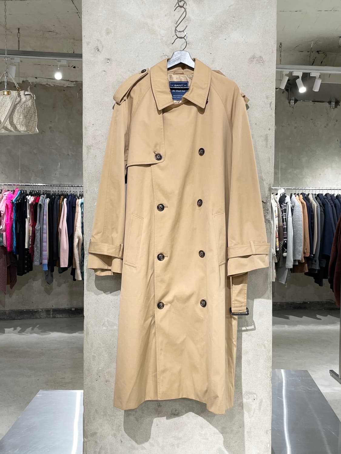 간트 베이지 벨티드 트렌치 코트  상품이미지1
