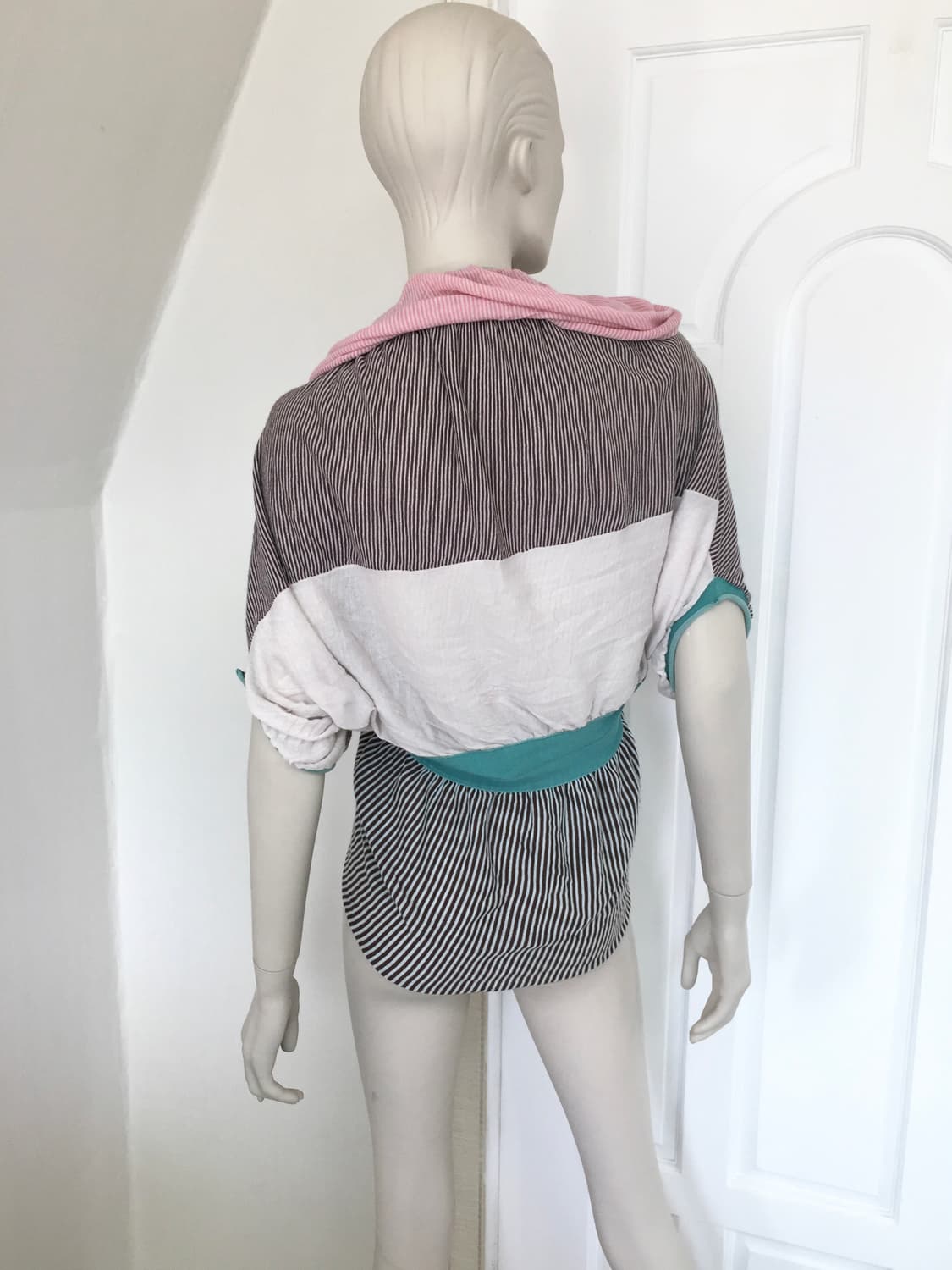 Multi-Pattern Ruffle Bolero Cardigan  상품이미지5