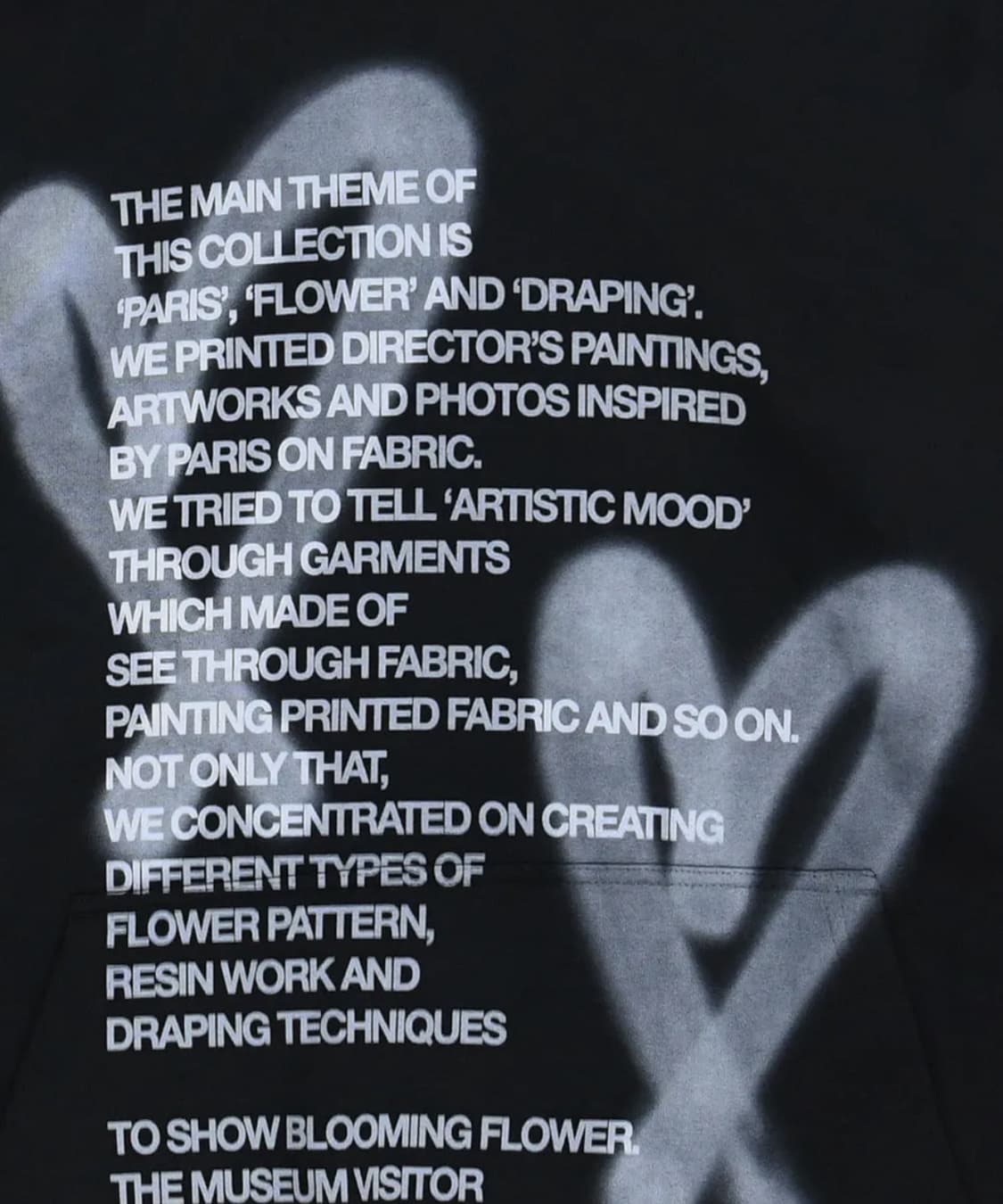 더 뮤지엄 비지터 하트 스프레이 후드 블랙 상품이미지3