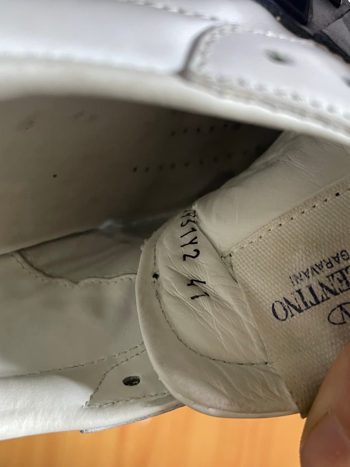 발렌티노 히든 락스터드 스니커즈 상품이미지7