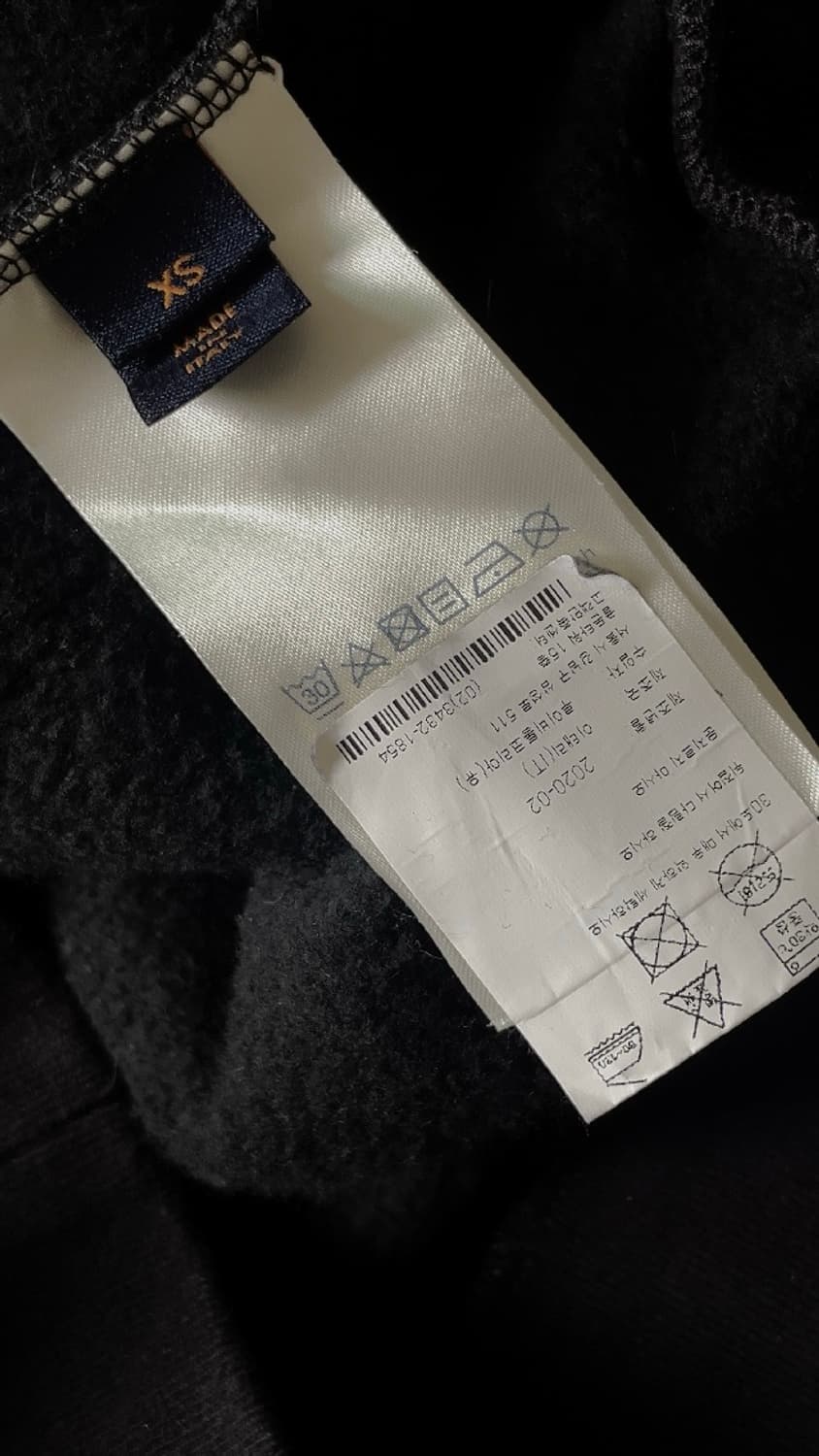 루이비통 LV 스티치 프린트 자수 스웨트셔츠 상품이미지5