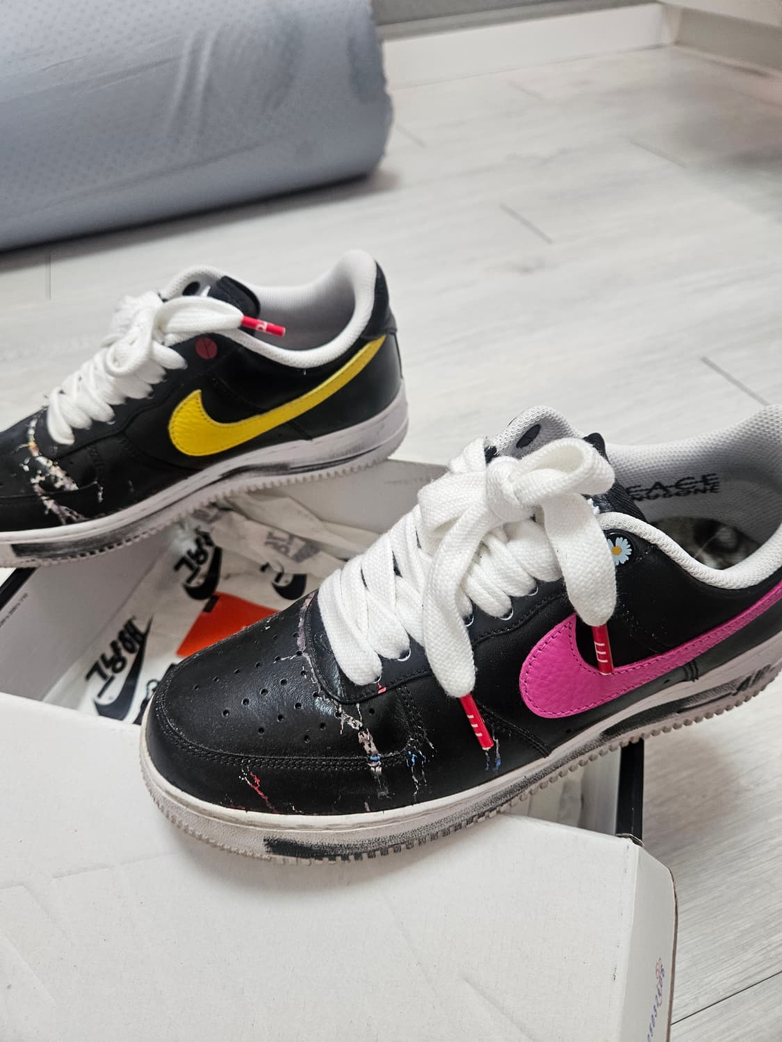 나이키에어포스1 파라노이즈블랙 상품이미지6