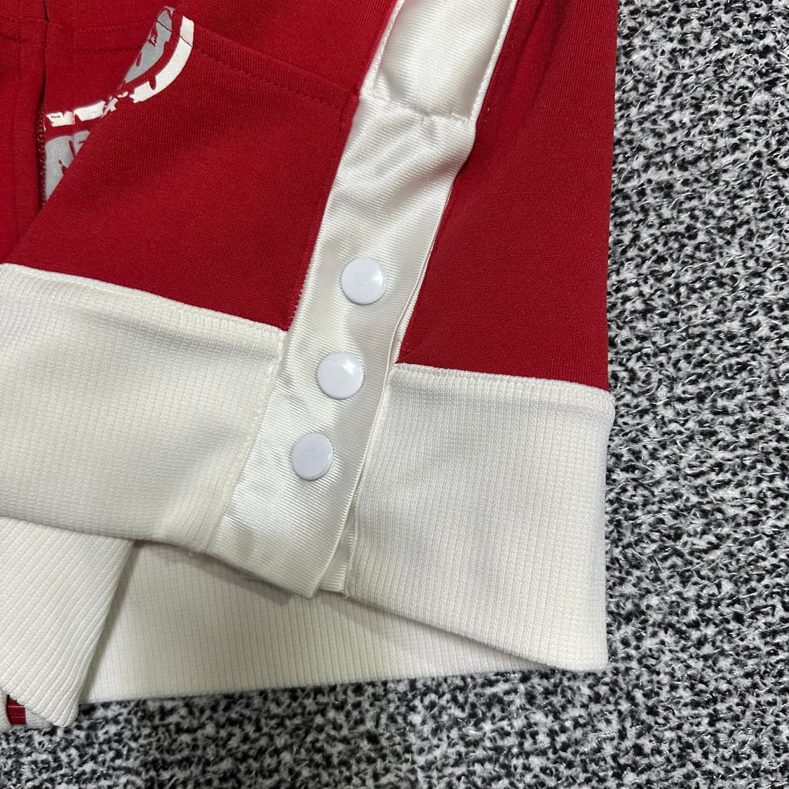 (XL) 나이키 스우시 흰빨 트랙탑 져지 상품이미지3