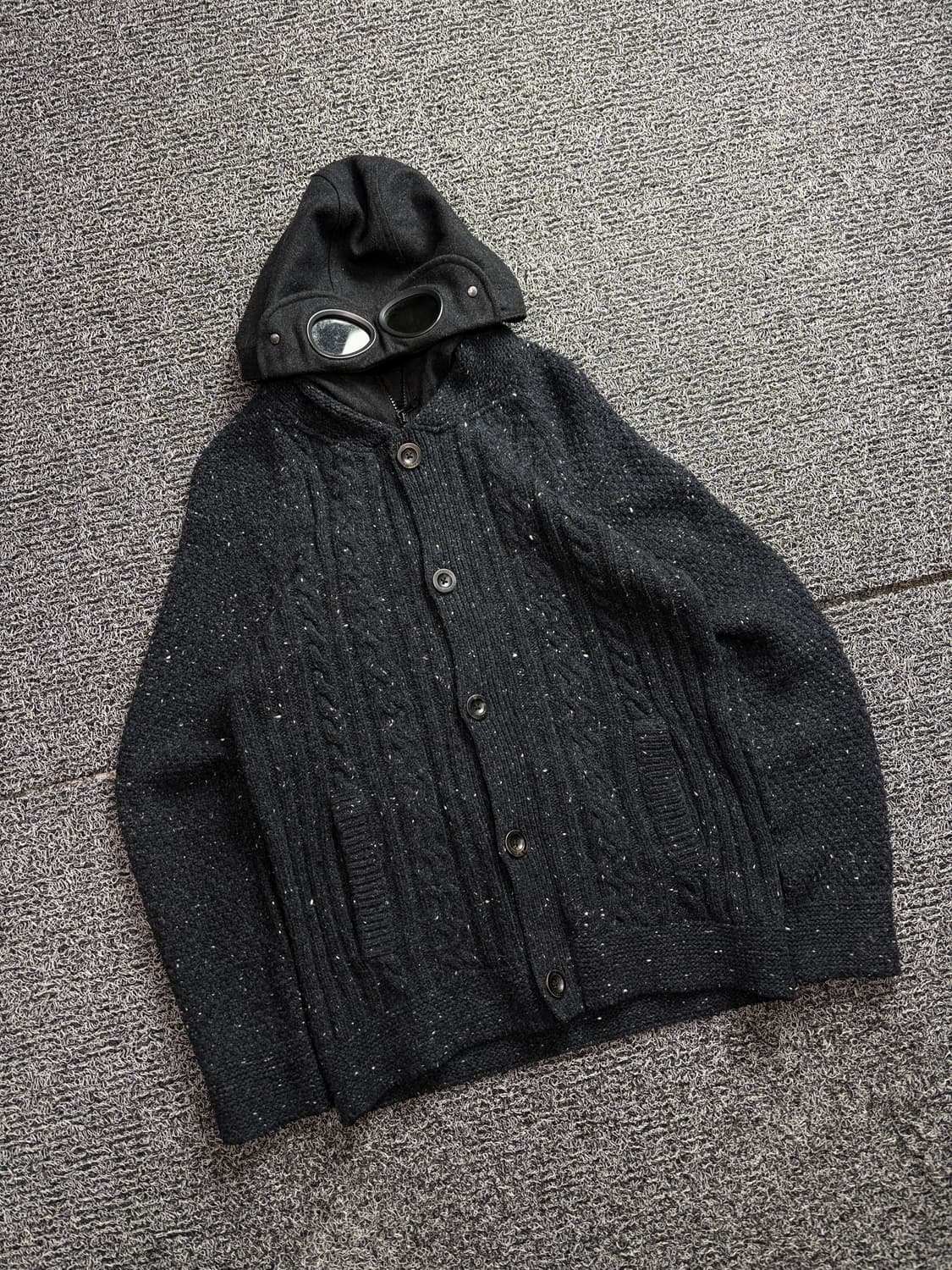 CP 컴퍼니 고글 디테일 니트 후디 자켓 2400 상품이미지1