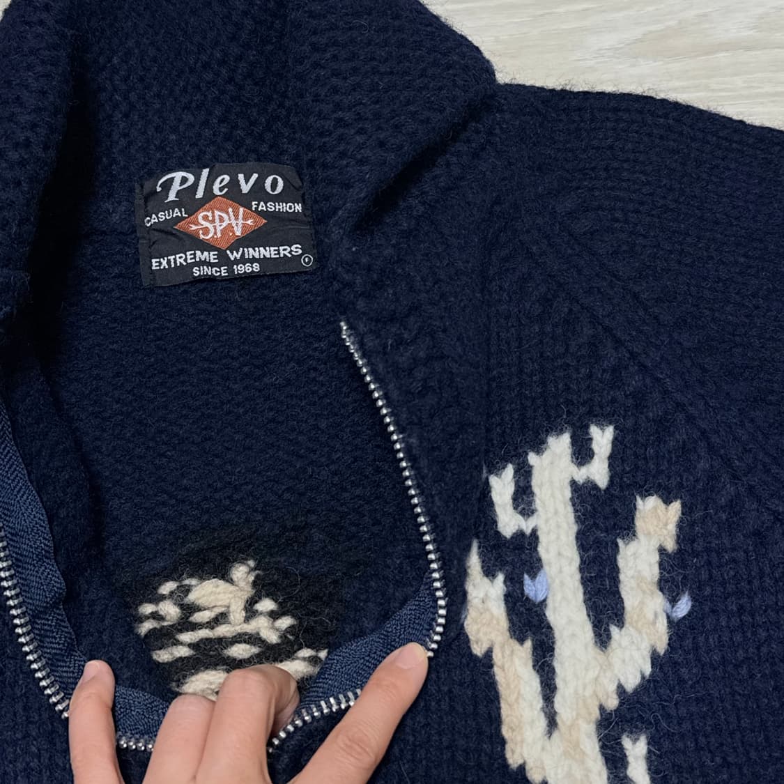 컨디션 최상) 코위찬 니트 집업 인디언 패턴 상품이미지3