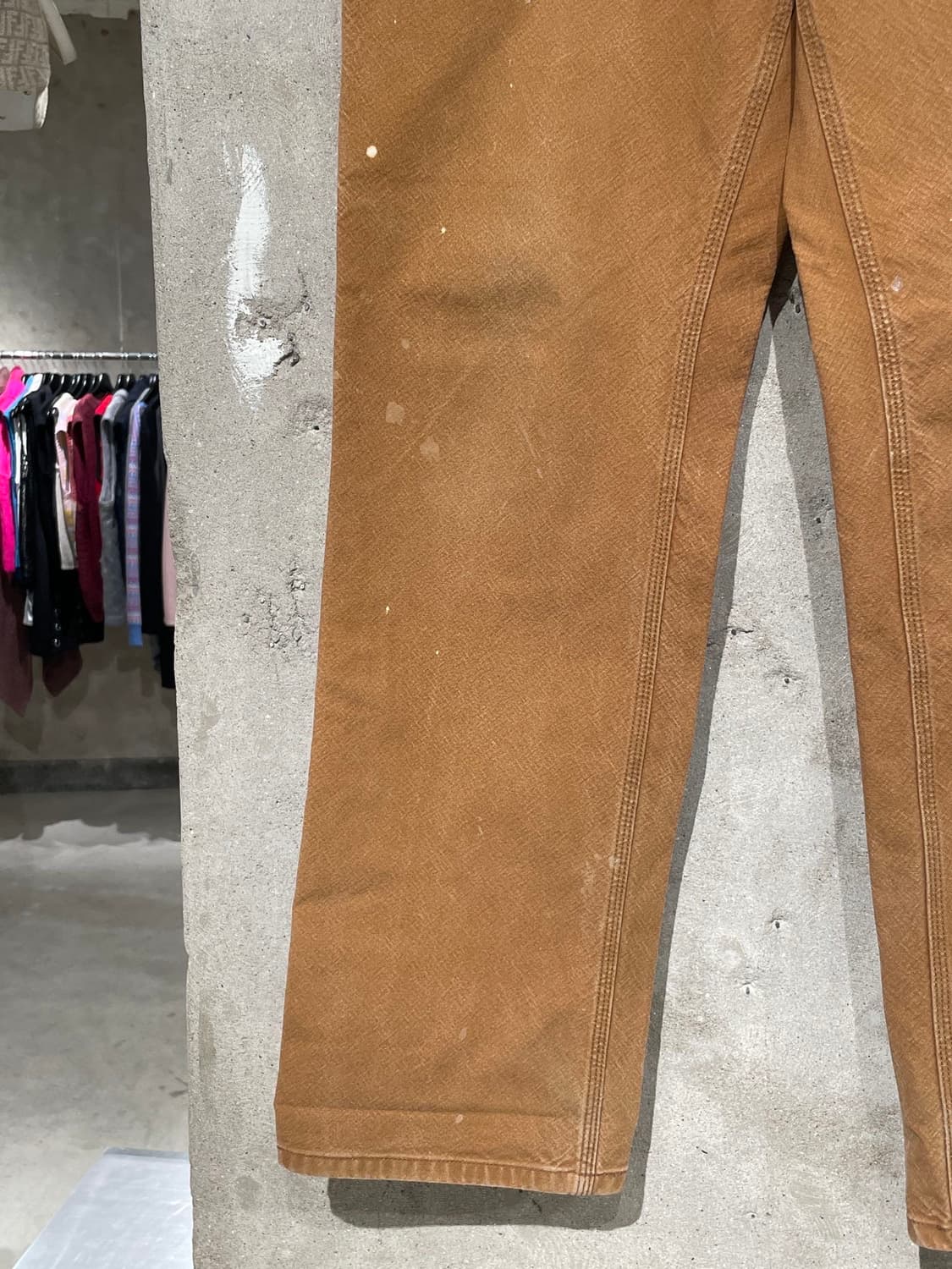 칼하트 카멜 릴렉스드 핏 데님 팬츠 상품이미지4