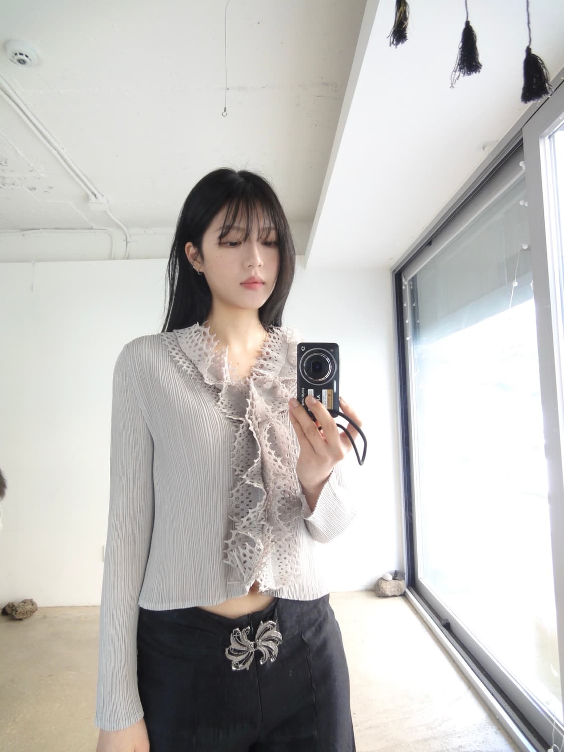 Art sculptural pleats cardigan / beige 상품이미지5