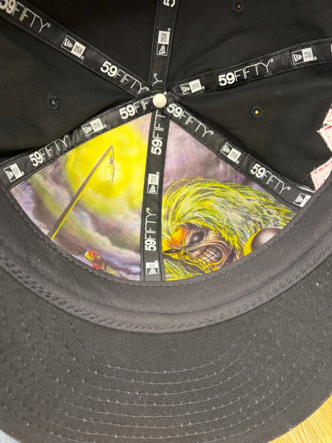 뉴에라 x아이언메이든 스냅백 62.5cm(7 7/8) 상품이미지3