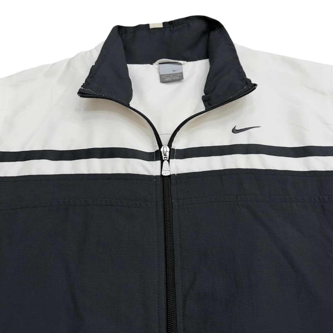 나이키 해외판 올드스쿨 화이트 바람막이 자켓 100 l 정도 상품이미지3