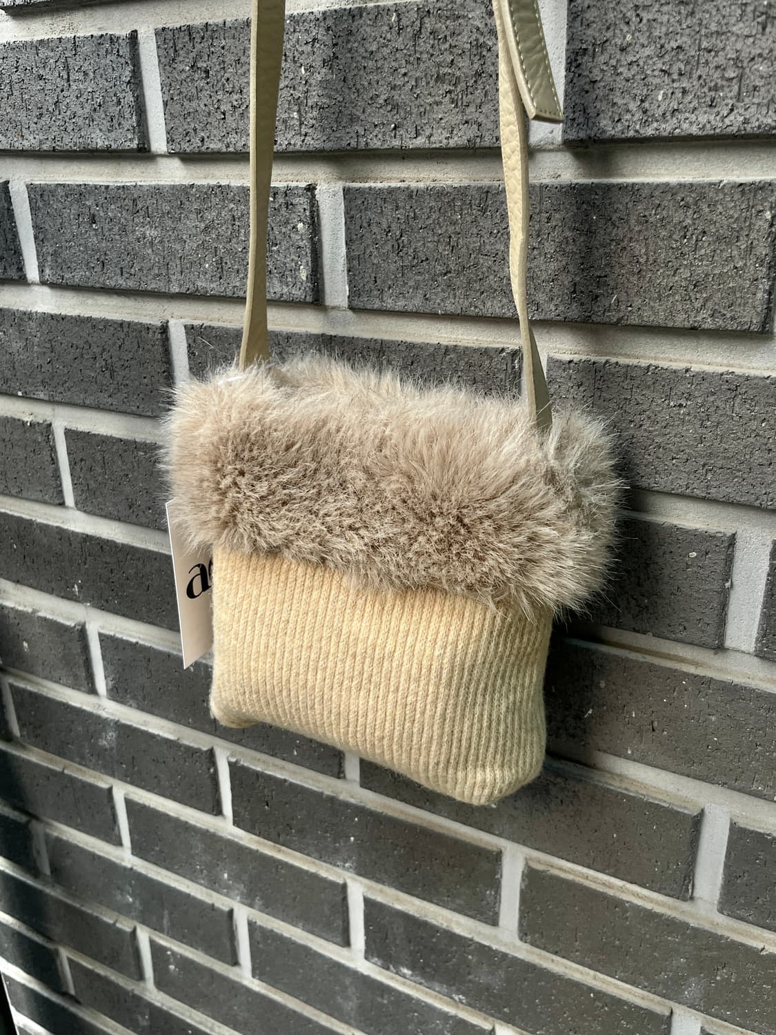 90s Courreges 꾸레쥬 로고 퍼 트리밍 백 상품이미지5