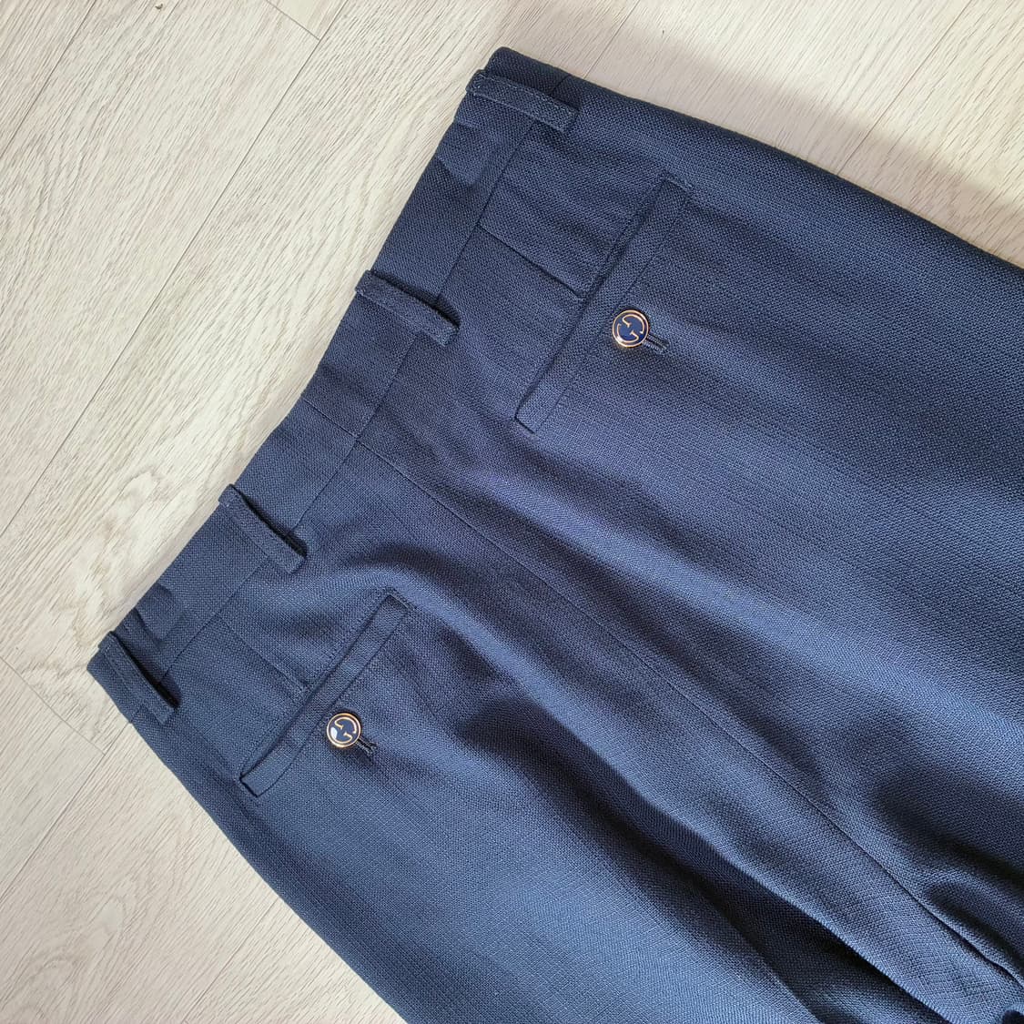 [38] 구찌 네이비 투턱 하이웨스트 트라우저 상품이미지3