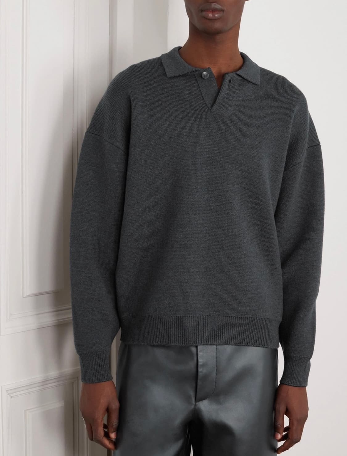 Fear of God 폴로 차콜 스웨터 상품이미지1