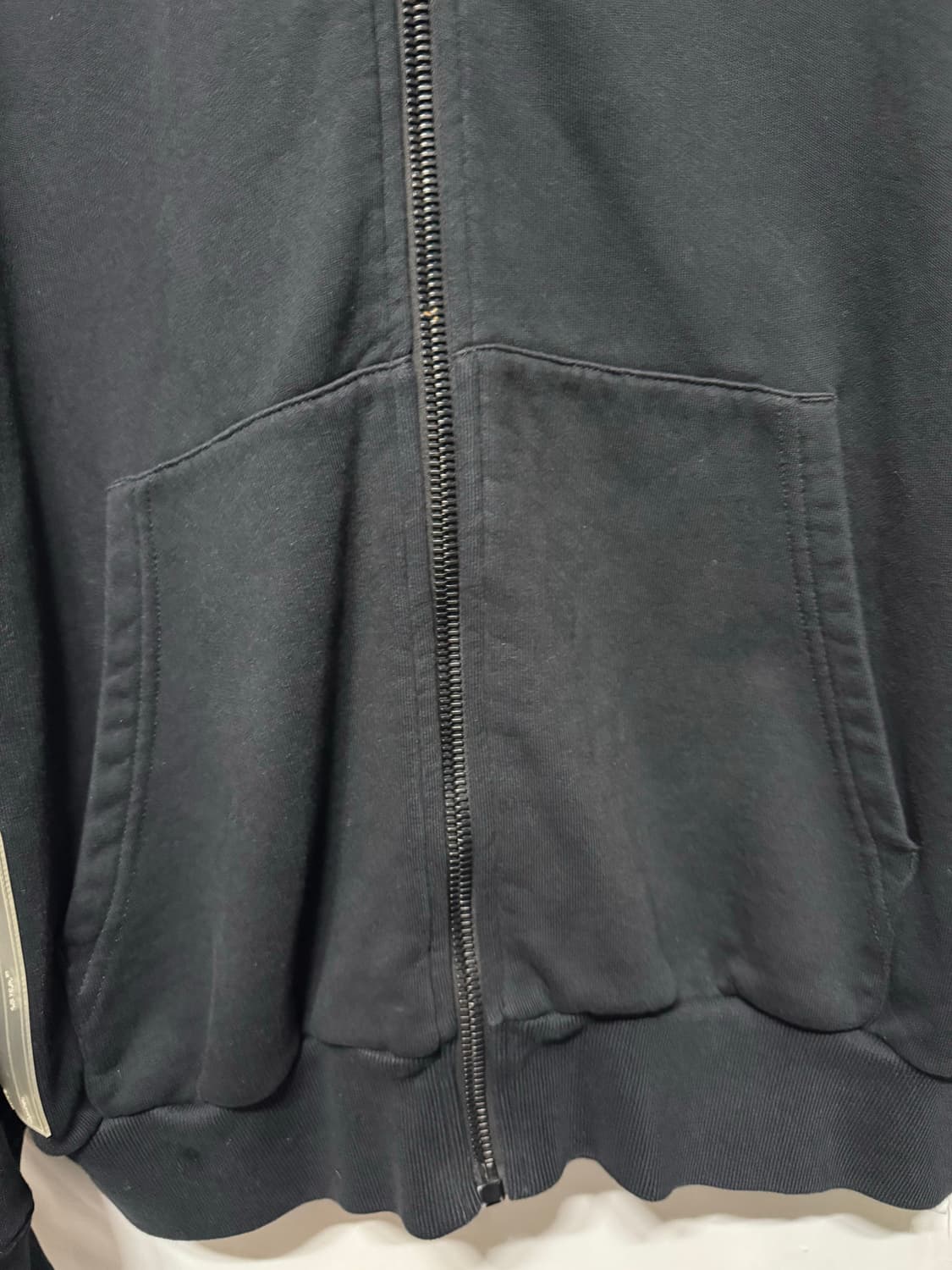 L 오프화이트 멀티패치 후드집업 상품이미지7