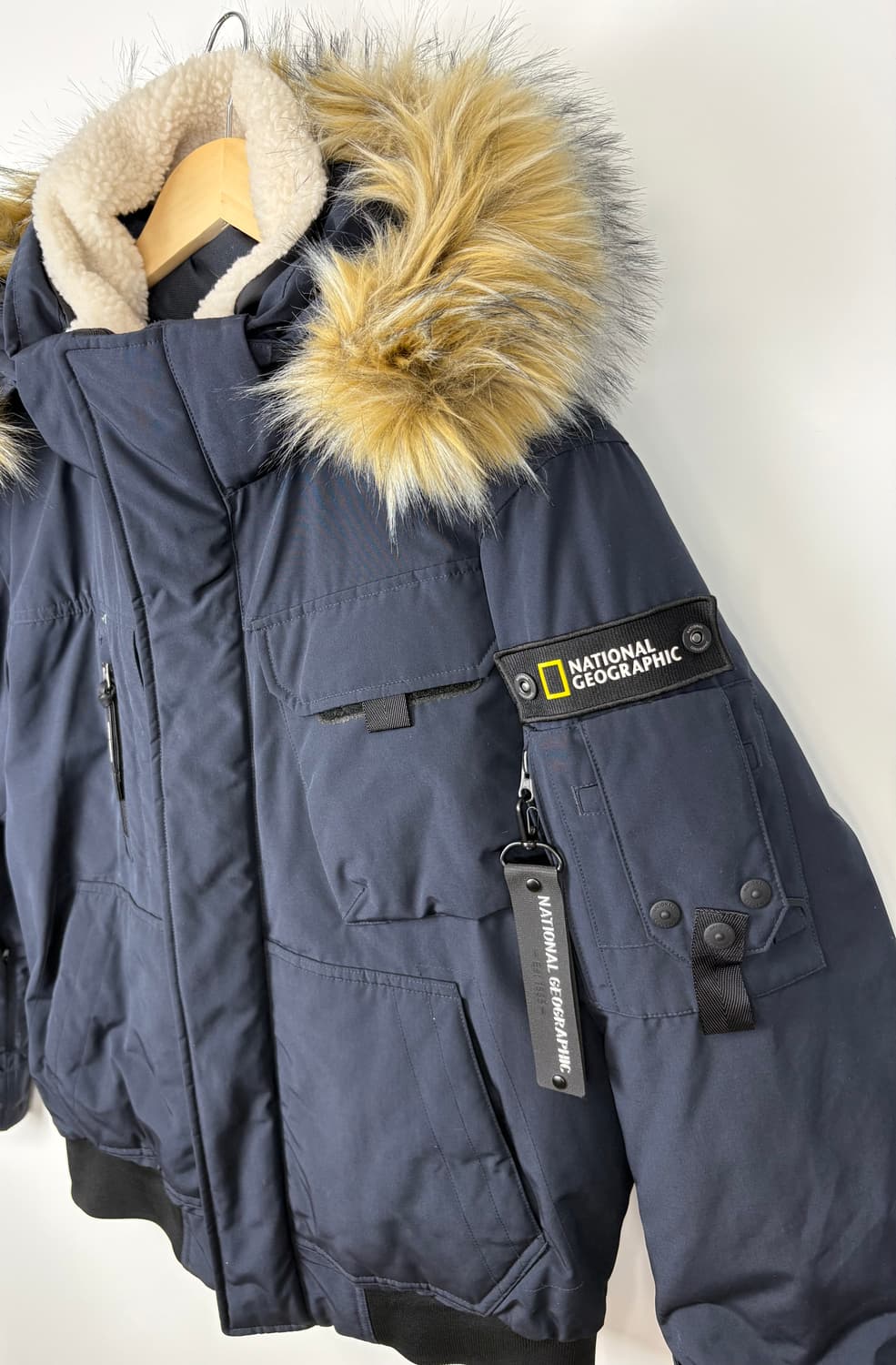 내셔널지오그래픽 타루가 퍼 트리밍 후디 다운 점퍼 상품이미지2