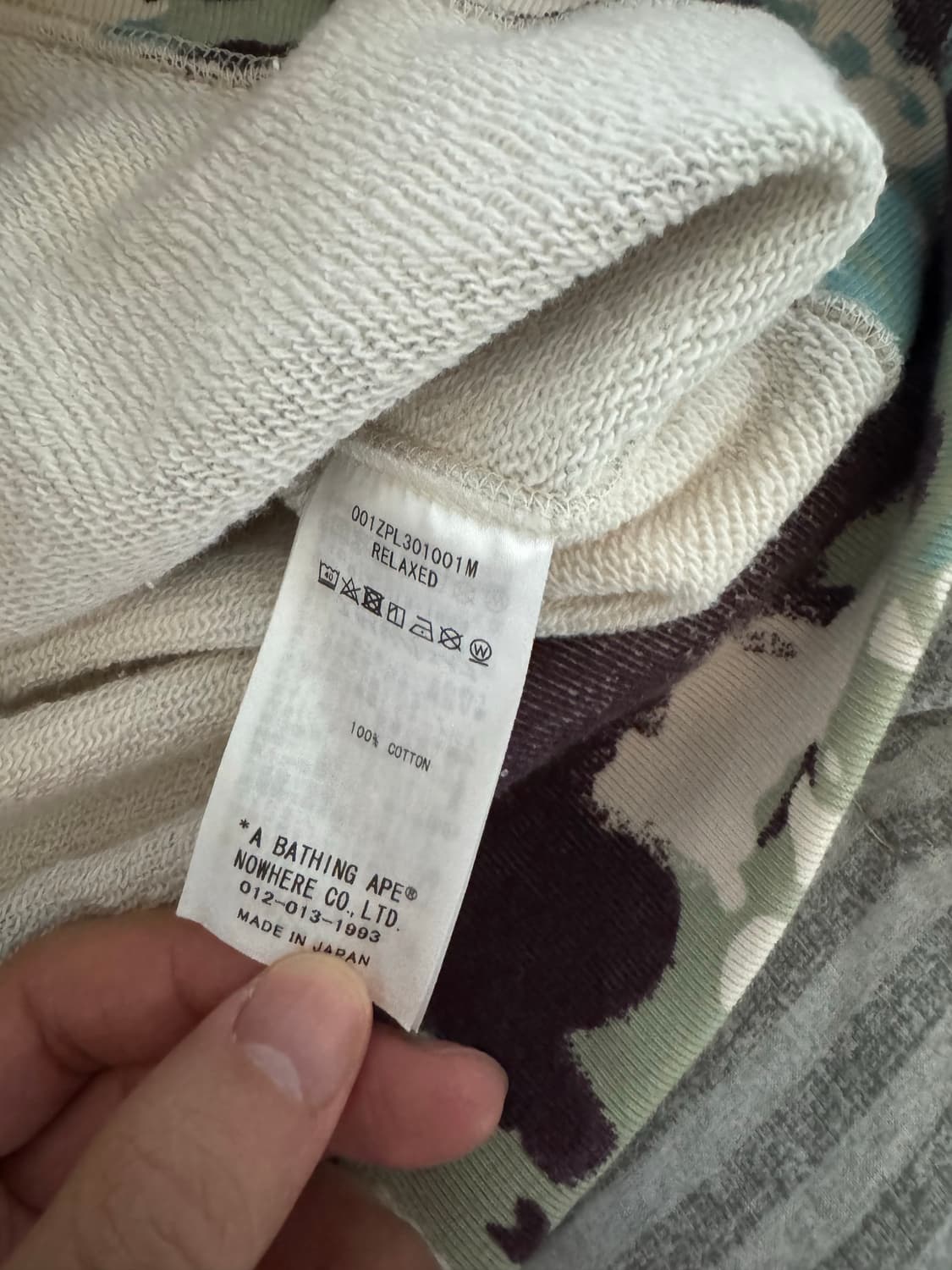 [새상품급](정품)베이프 맵 카모 샤크 후드집업 멀티 상품이미지3