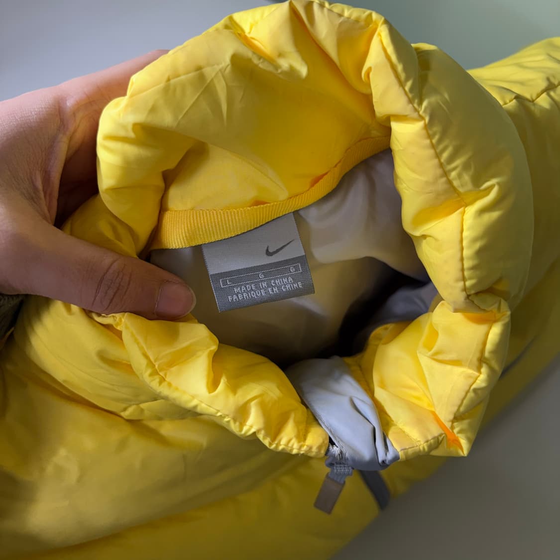 우먼L 나이키 옐로우 덕다운패딩 상품이미지3