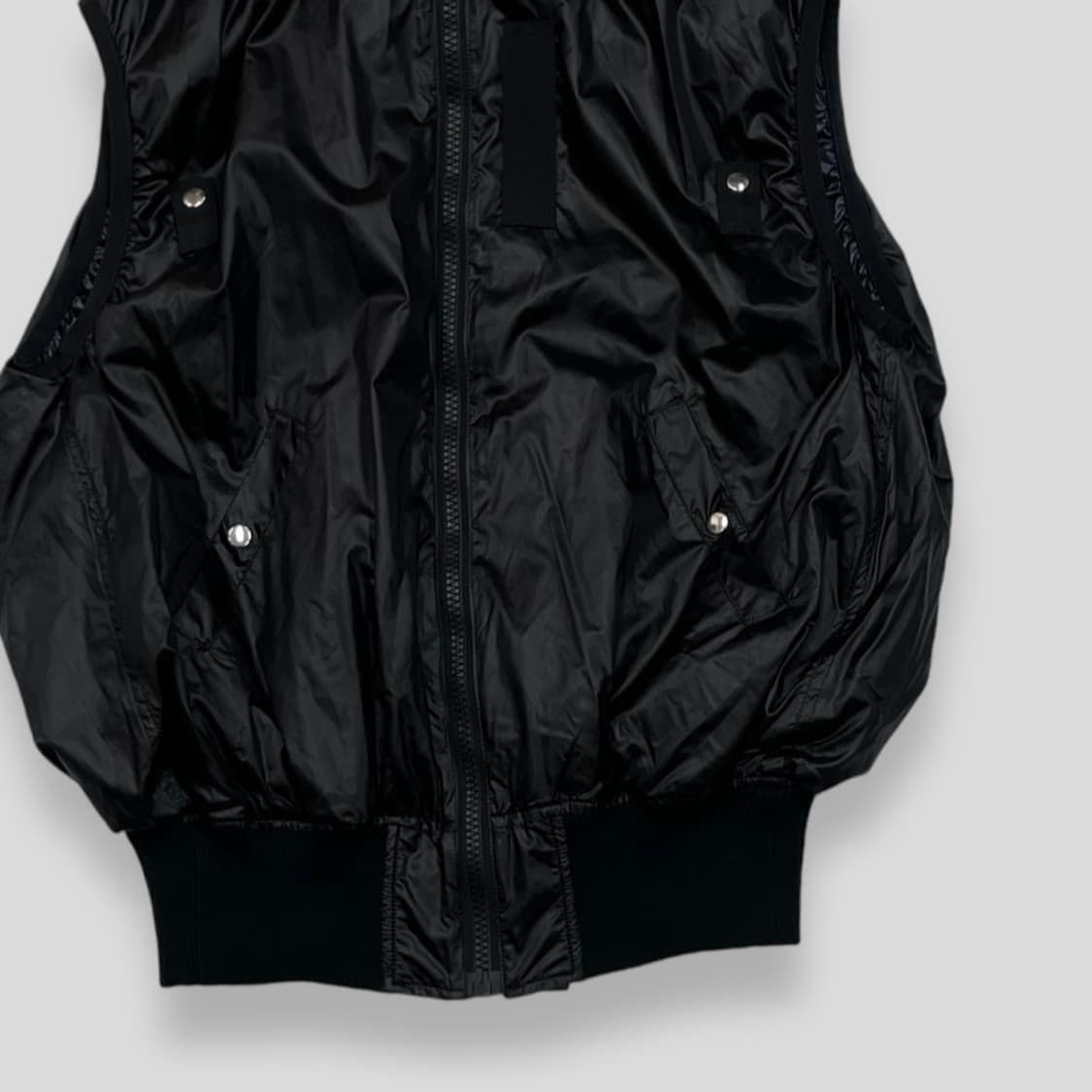 사카이 럭 Sacai luck 나일론 베스트 자켓 블랙 상품이미지3