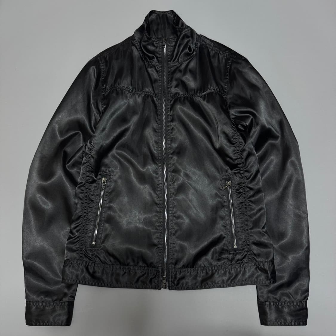 히스테릭글래머 블랙컬러 히스테릭걸 자수 로고 하이넥 새틴 자켓 상품이미지7