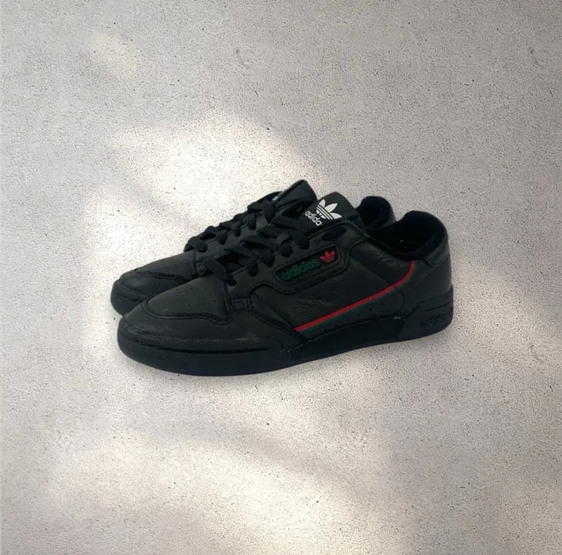 [225] 아디다스 컨티넨탈 80 블랙 스칼렛 그린 (No.513) 상품이미지1