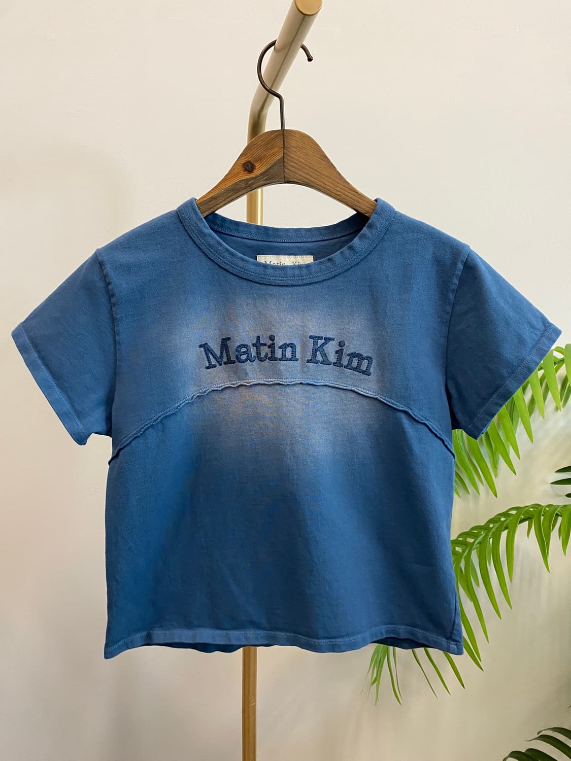 [M]마뗑킴 피그먼트 컷 크롭 반팔티 상품이미지1