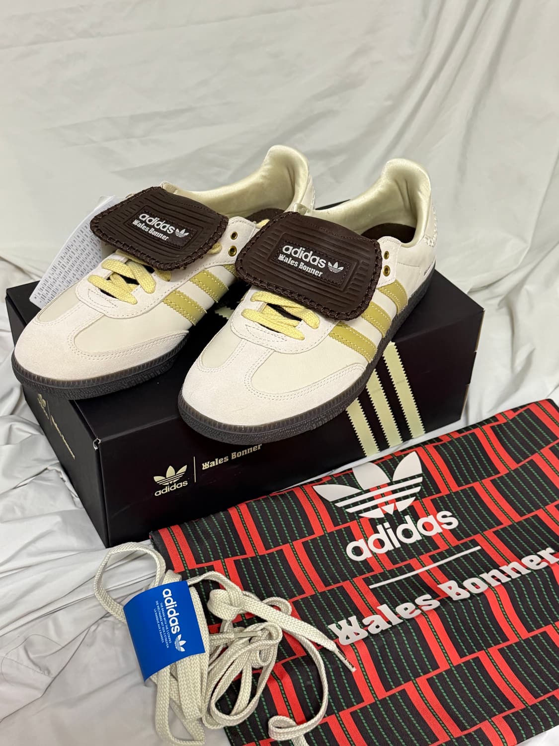 아디다스 x 웨일스 보너 삼바 브라운 에크루 틴트 상품이미지1