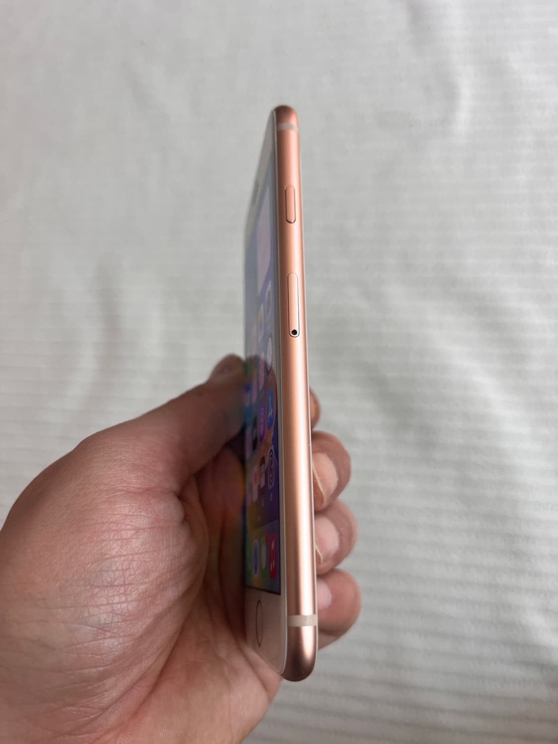 아이폰8로즈골드64GB 상품이미지2