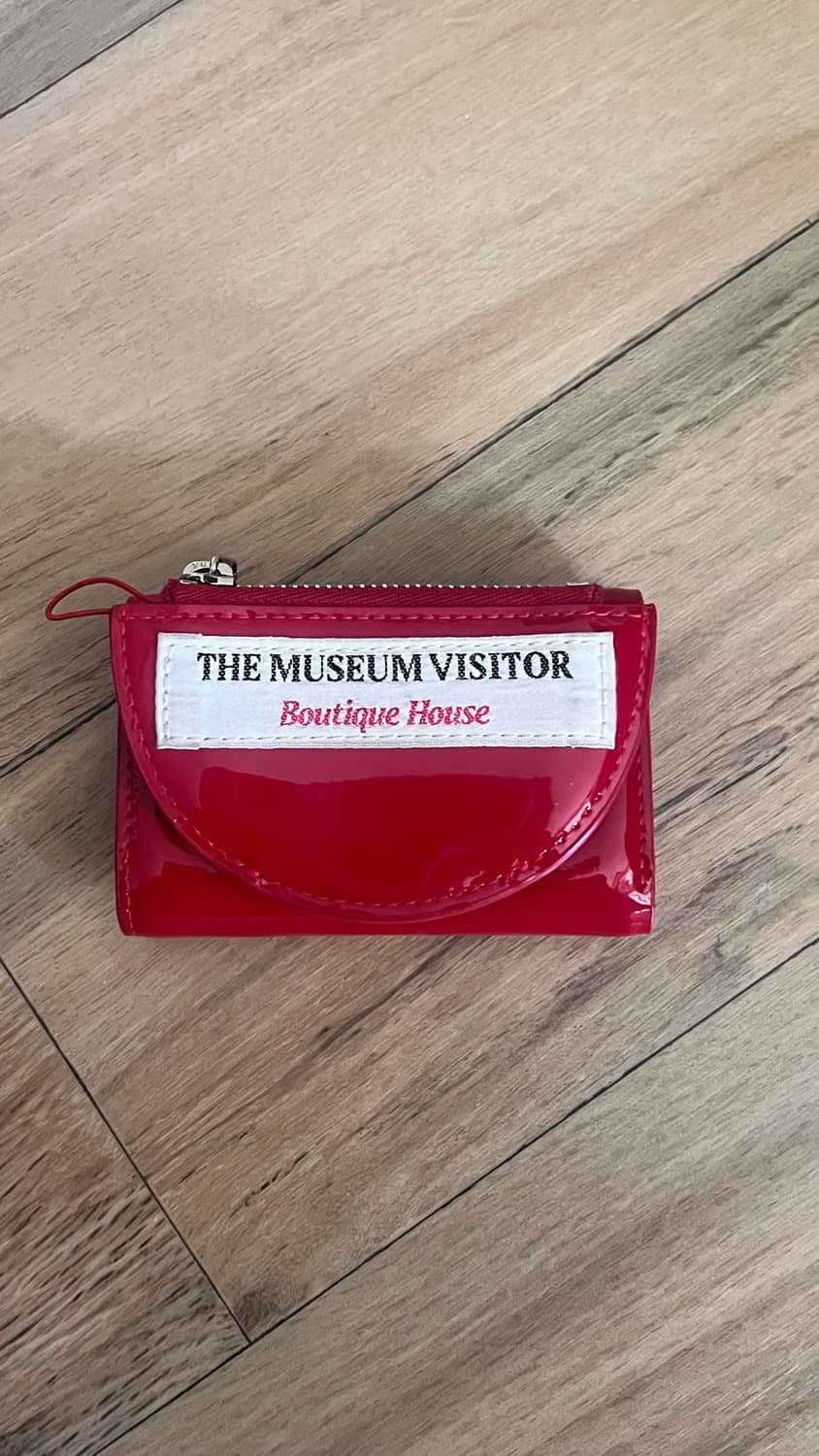 더뮤지엄비지터 지갑 HALF CIRCLE ENAMEL WALLET (RE 상품이미지2