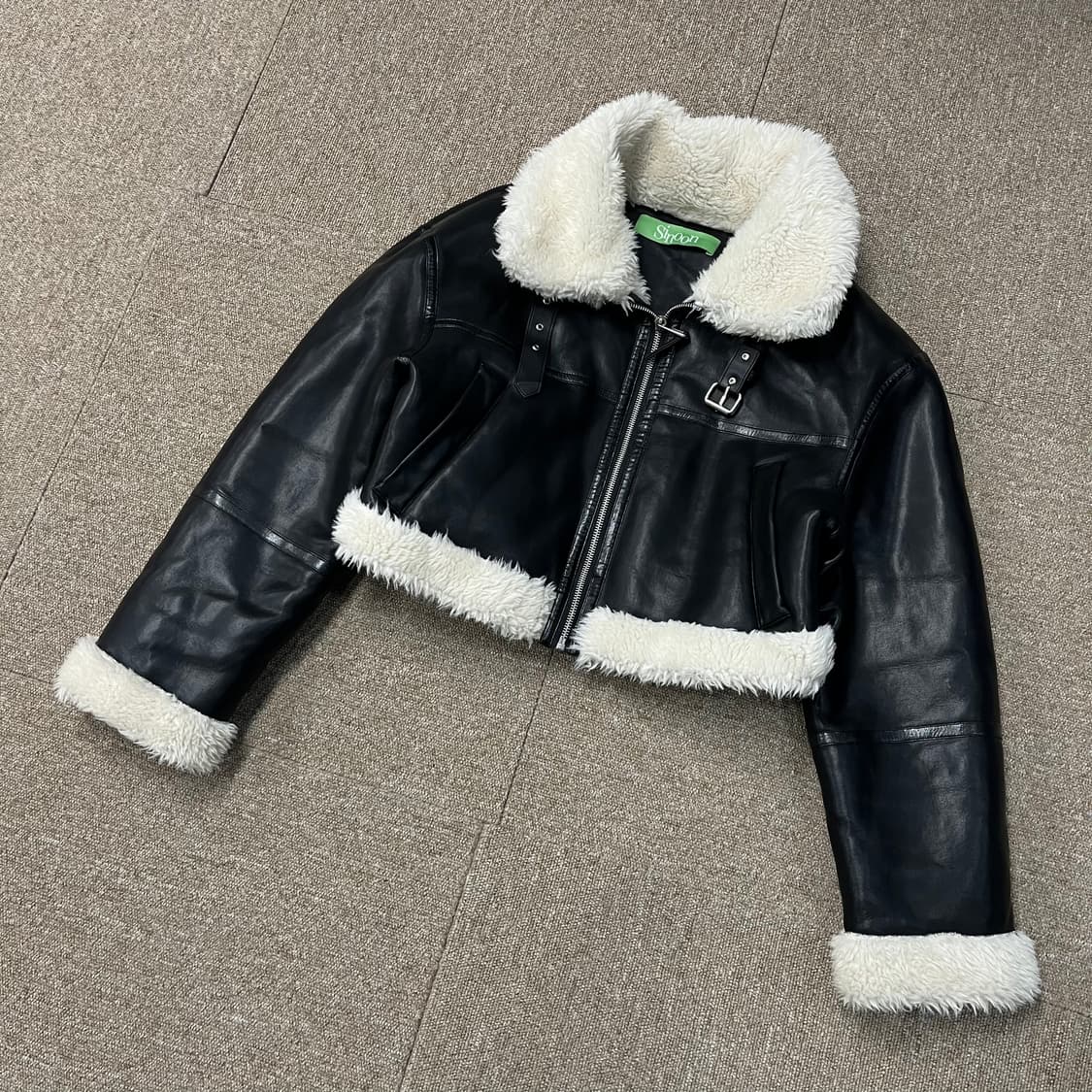 시눈 크롭 무스탕 상품이미지1