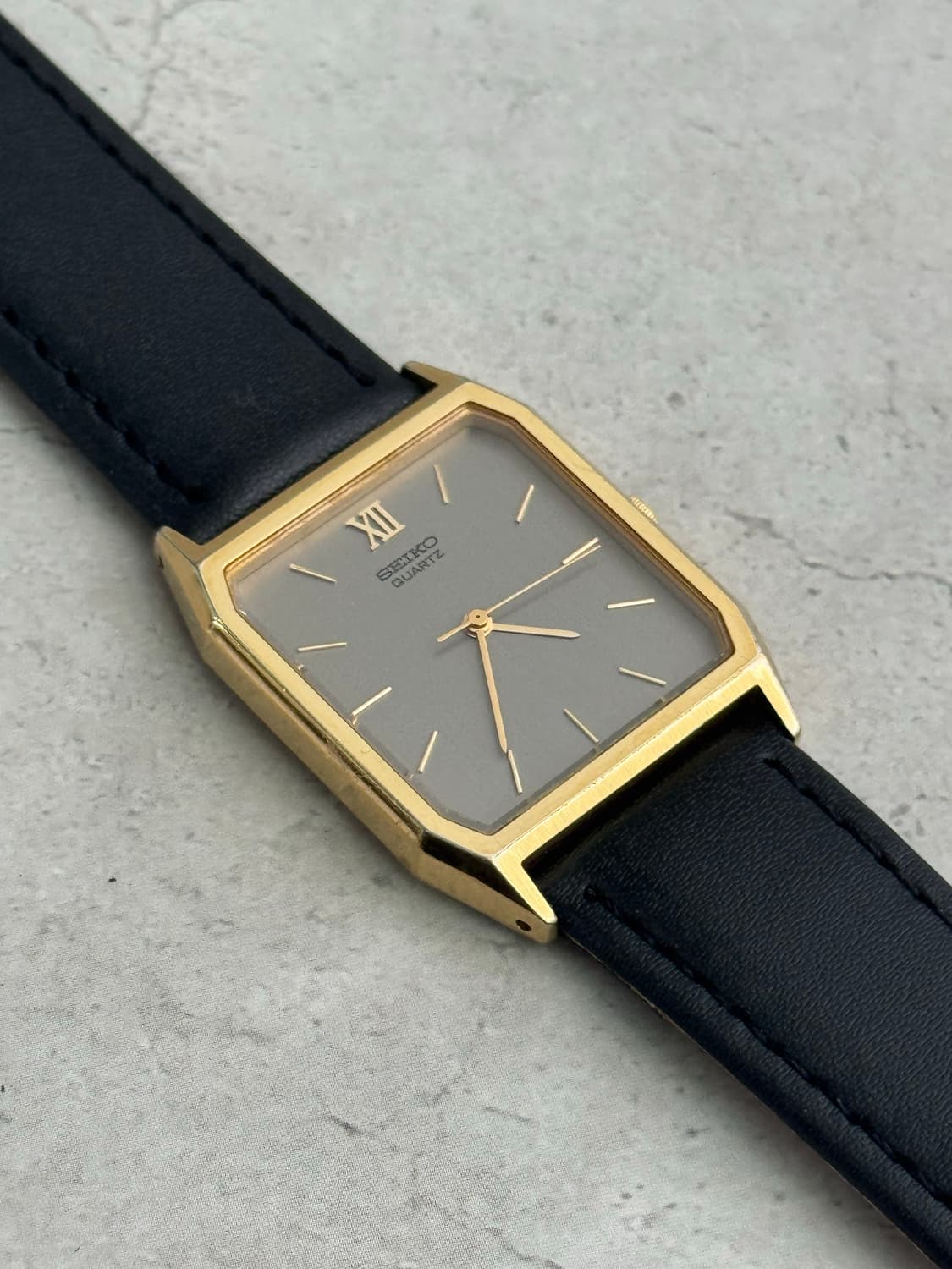 80s 빈티지 세이코 탱크 쿼츠 상품이미지3