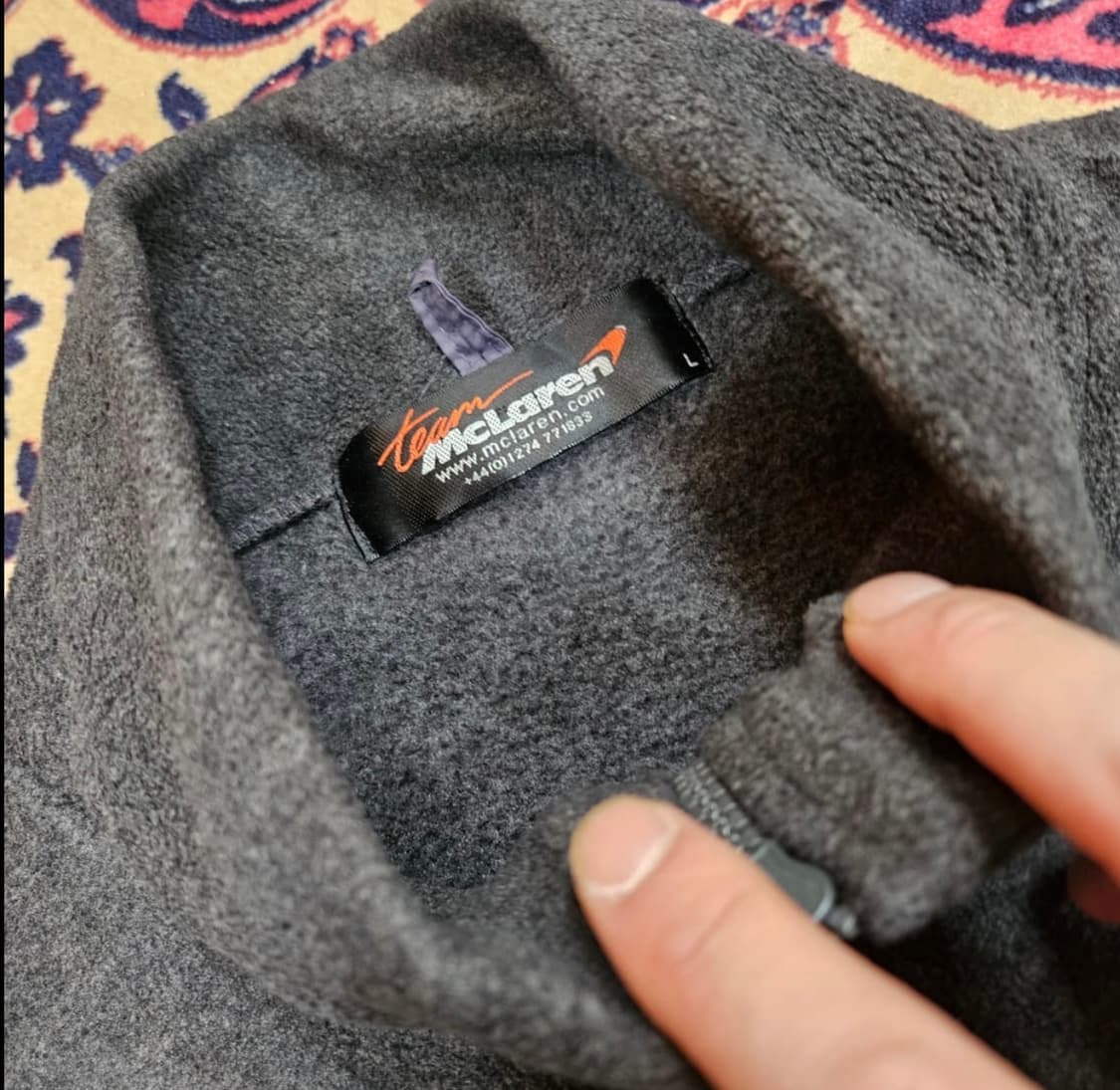 맥라렌 메르세데스 포뮬러 F1 TEAM 빽로고 자수 플리스 자켓 상품이미지7