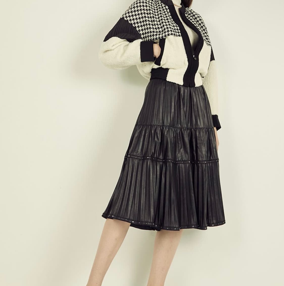 오브제 스터드 플리츠 스커트 상품이미지6