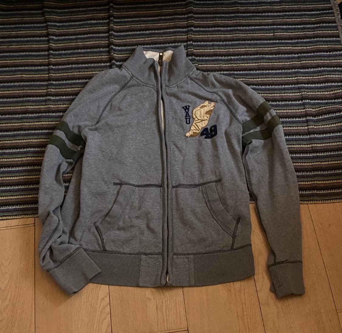 후아유 올드스쿨 집업 상품이미지2