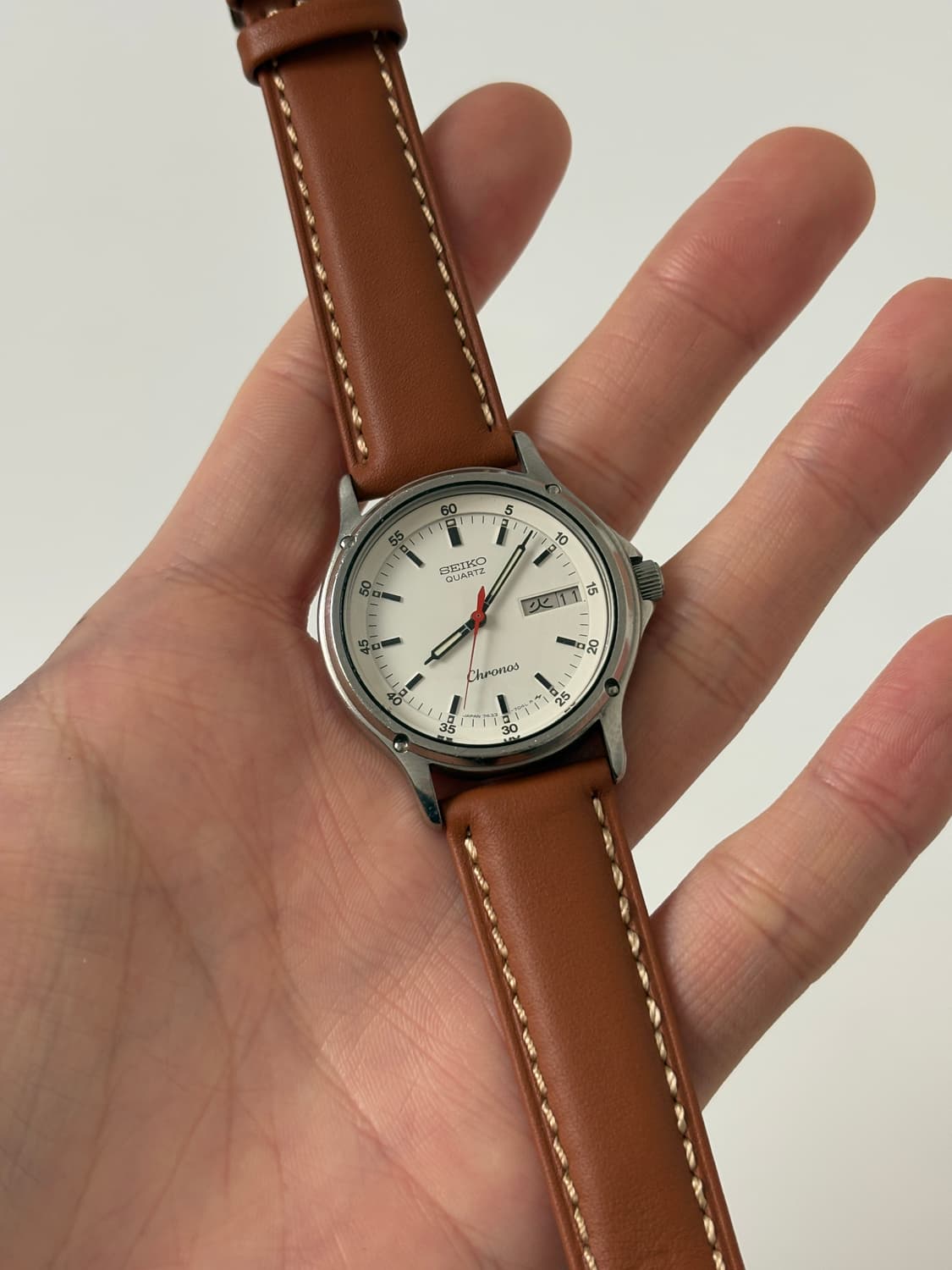 1980s Chronos White Dial Silver Quartz 상품이미지2