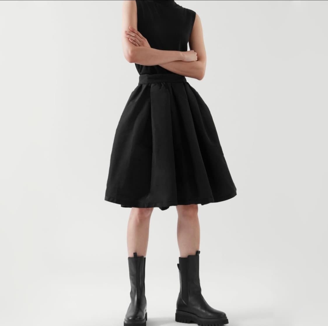 COS 블랙 플리츠 스커트 EUR 34 상품이미지1