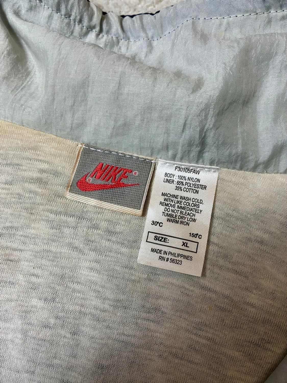 나이키 90s 올드스쿨 빅로고 우븐 자켓 PN6717    상품이미지8