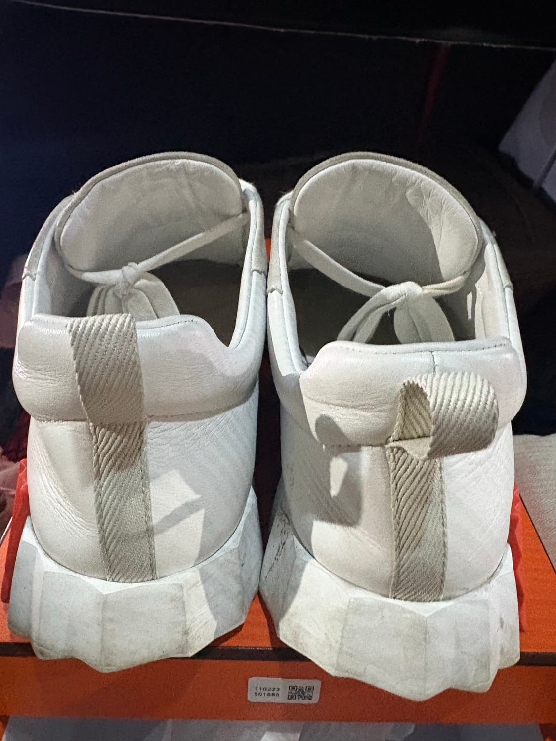 에르메스 바운싱 화이트 크림판 42사이즈 상품이미지1