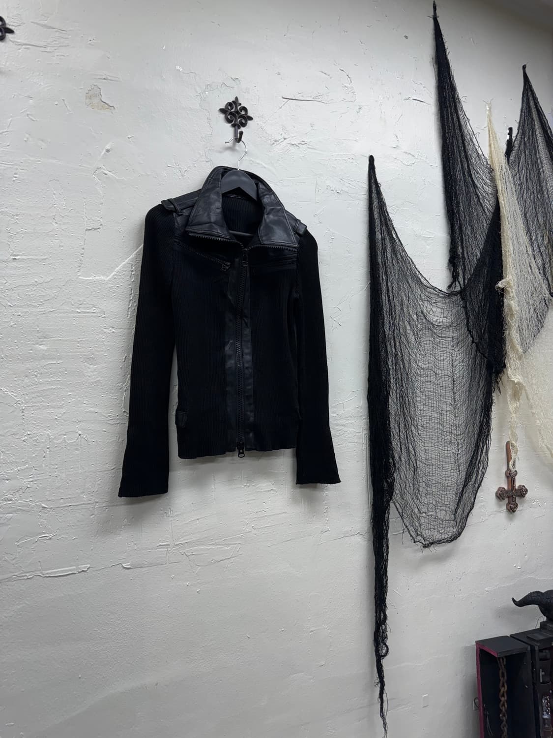 Fragile 00s leather trimming knit zip up 상품이미지2